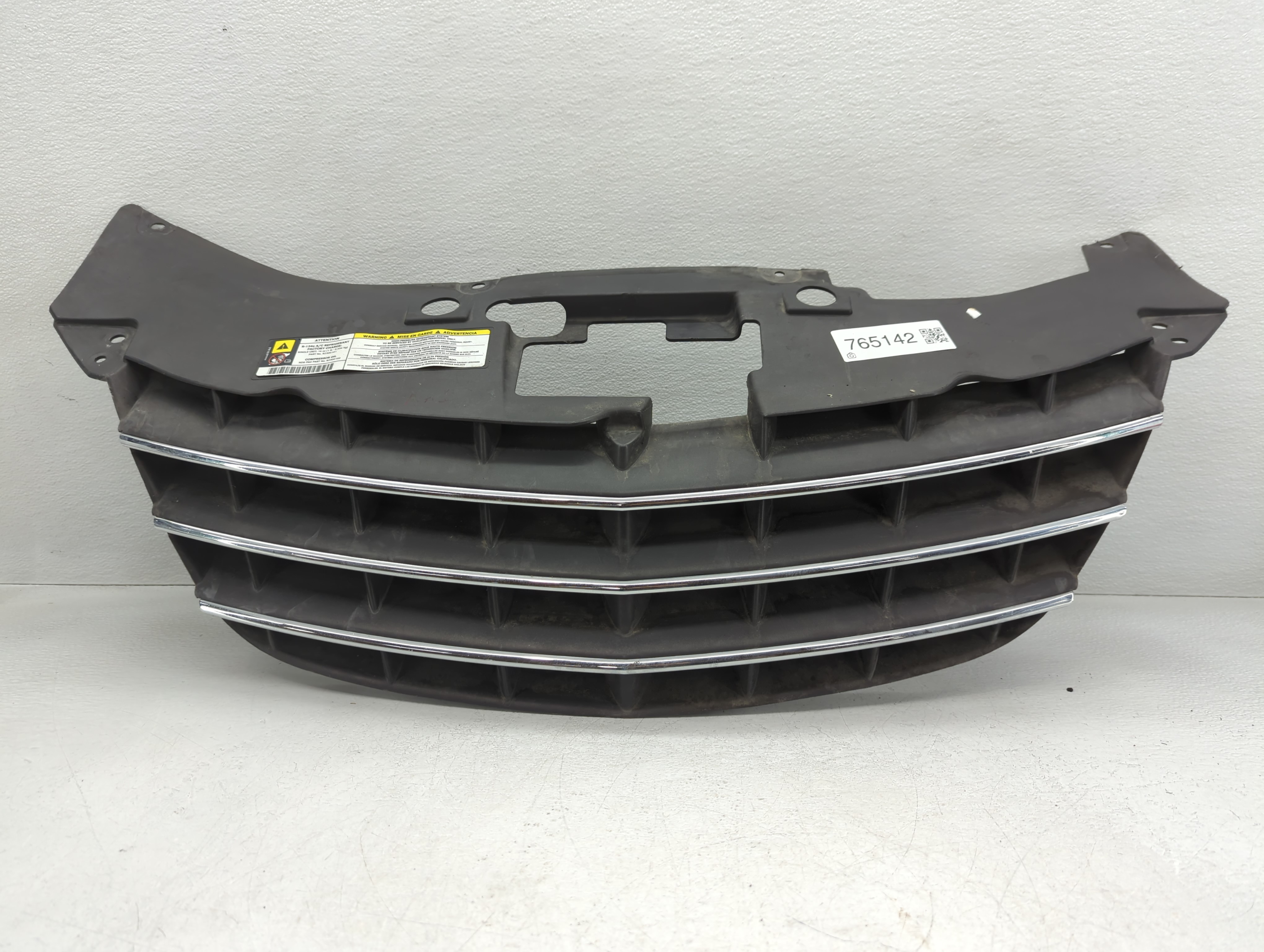 Picture of 2007-2010 Chrysler Sebring Front Bumper Grille Cover 765142