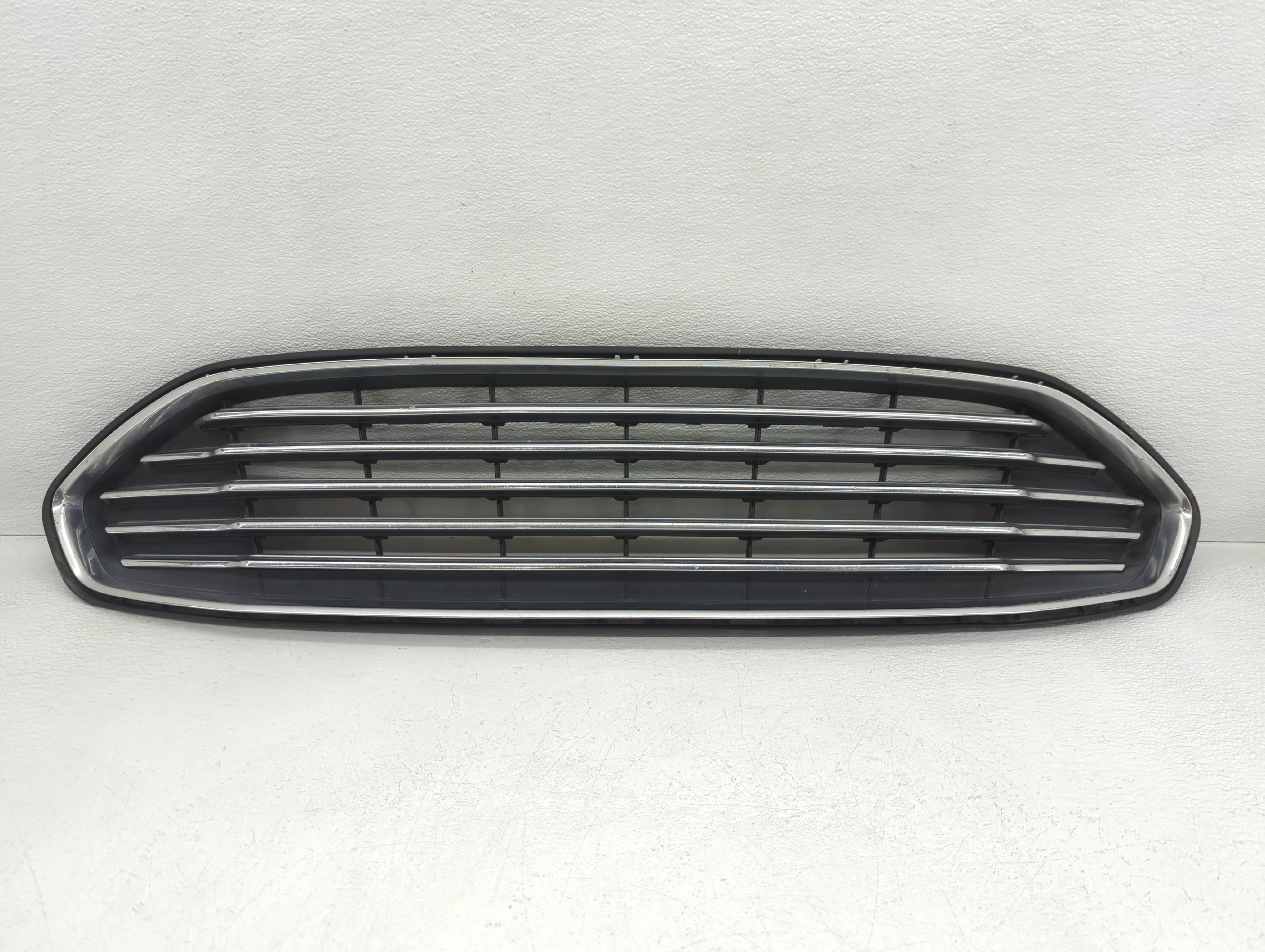 Picture of 2013-2016 Ford Fusion Front Bumper Grille Cover 765150