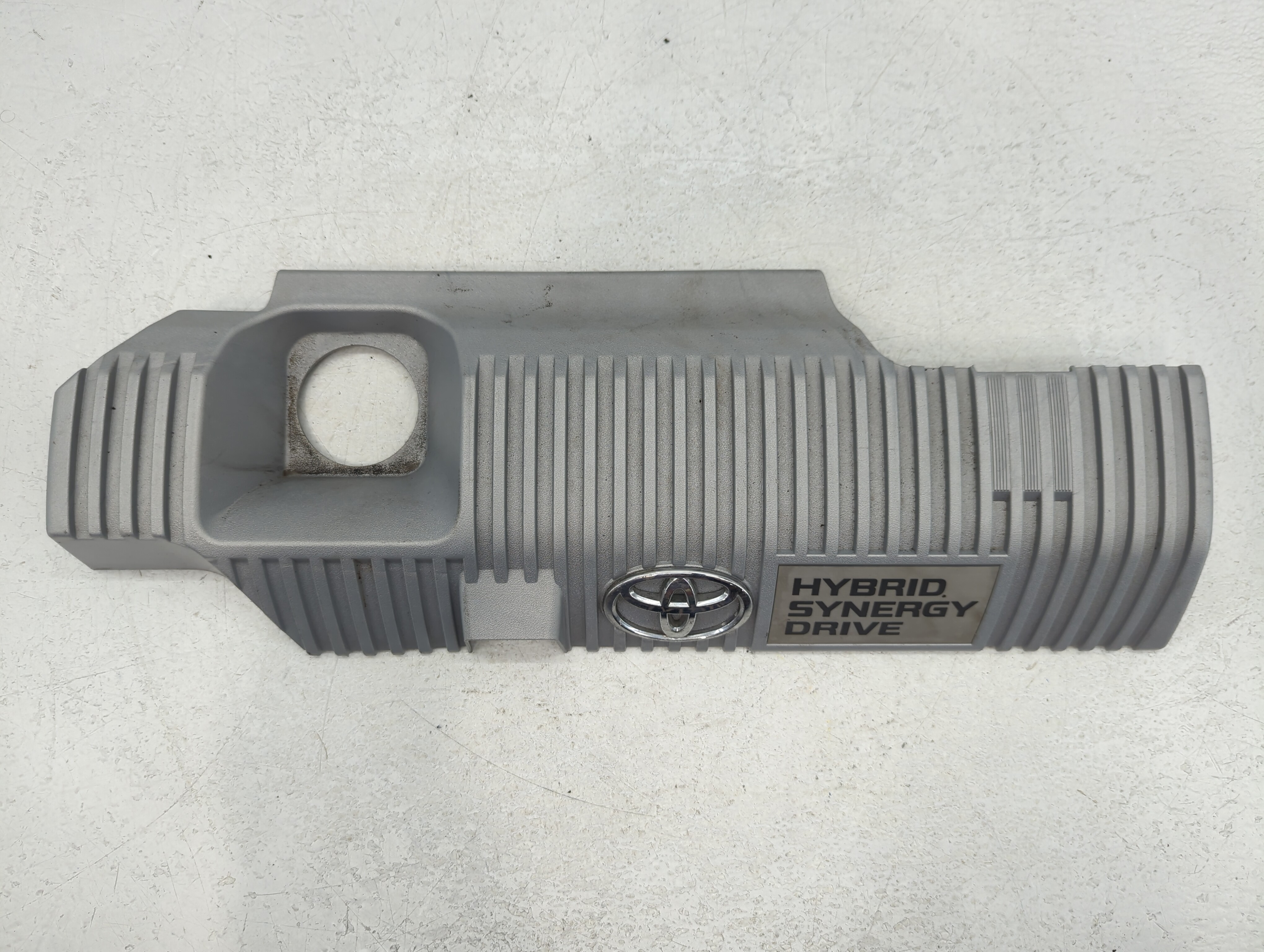 2015 Toyota Prius Engine Cover 765163 - Oemusedautoparts1.com