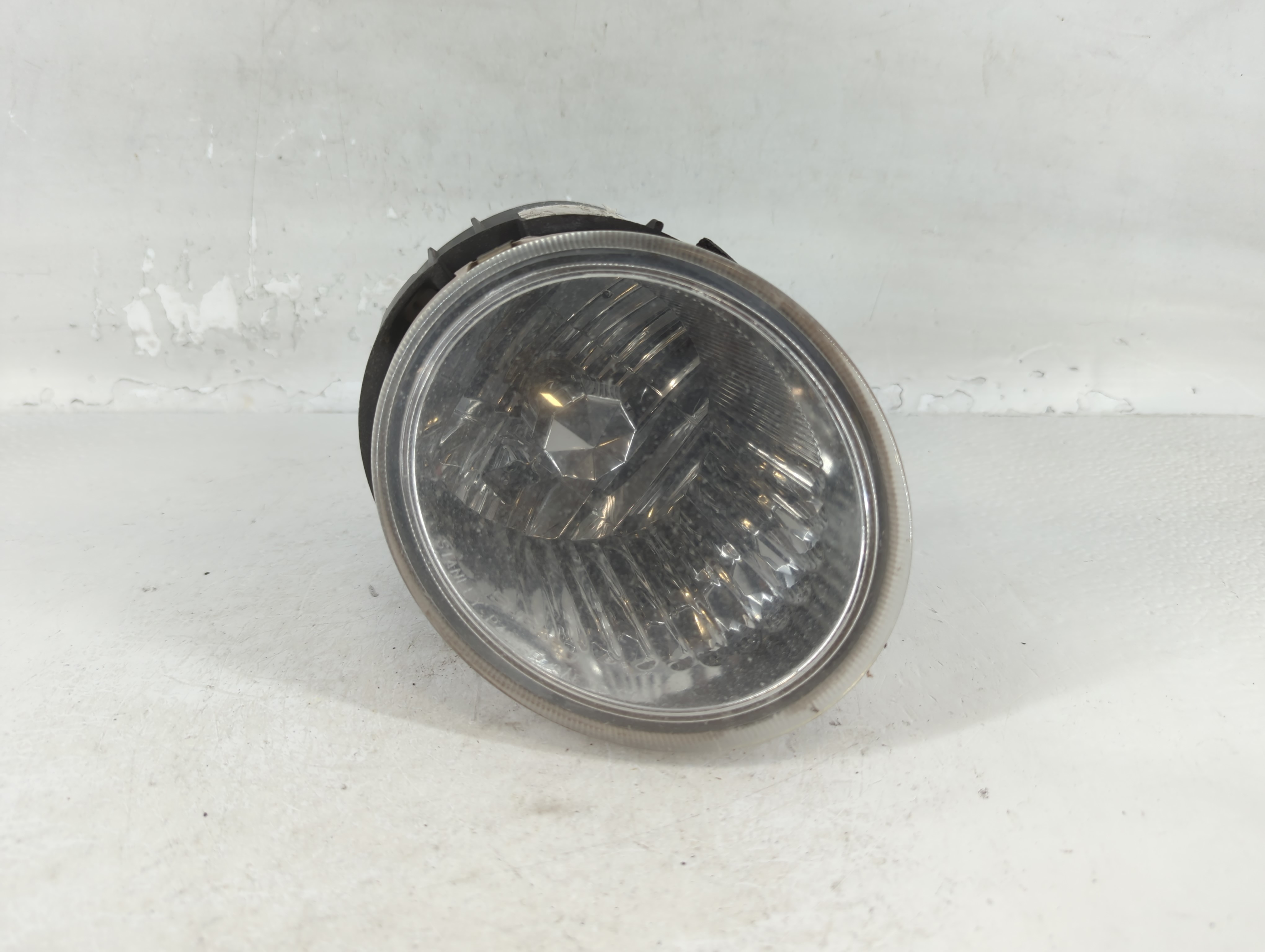 2005-2006 Subaru Legacy Passenger Right Oem Fog Light Lamp 765168 - Oemusedautoparts1.com