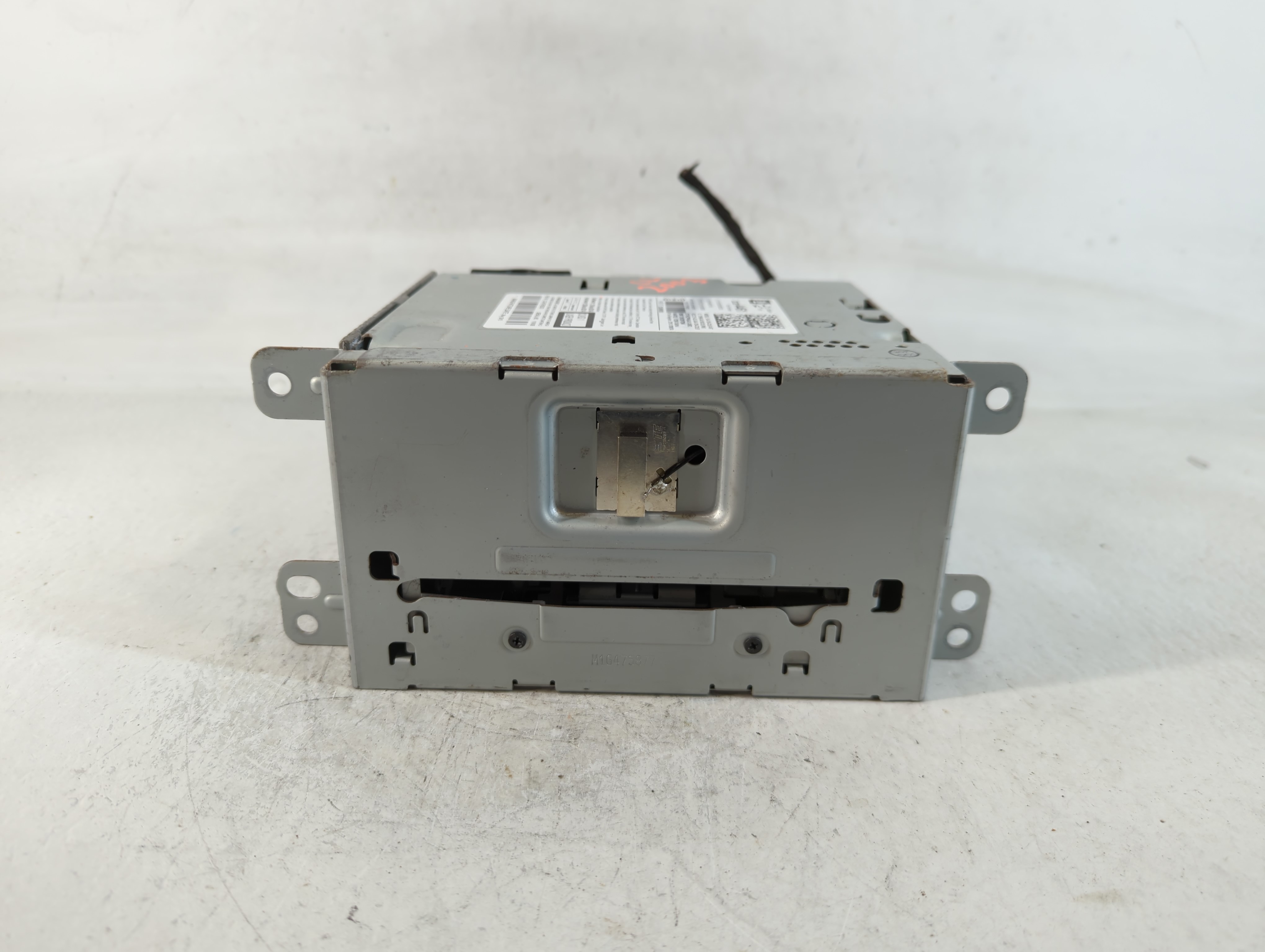 2013-2014 Chevrolet Malibu Am Fm Cd Player Radio Receiver 765280 - Oemusedautoparts1.com