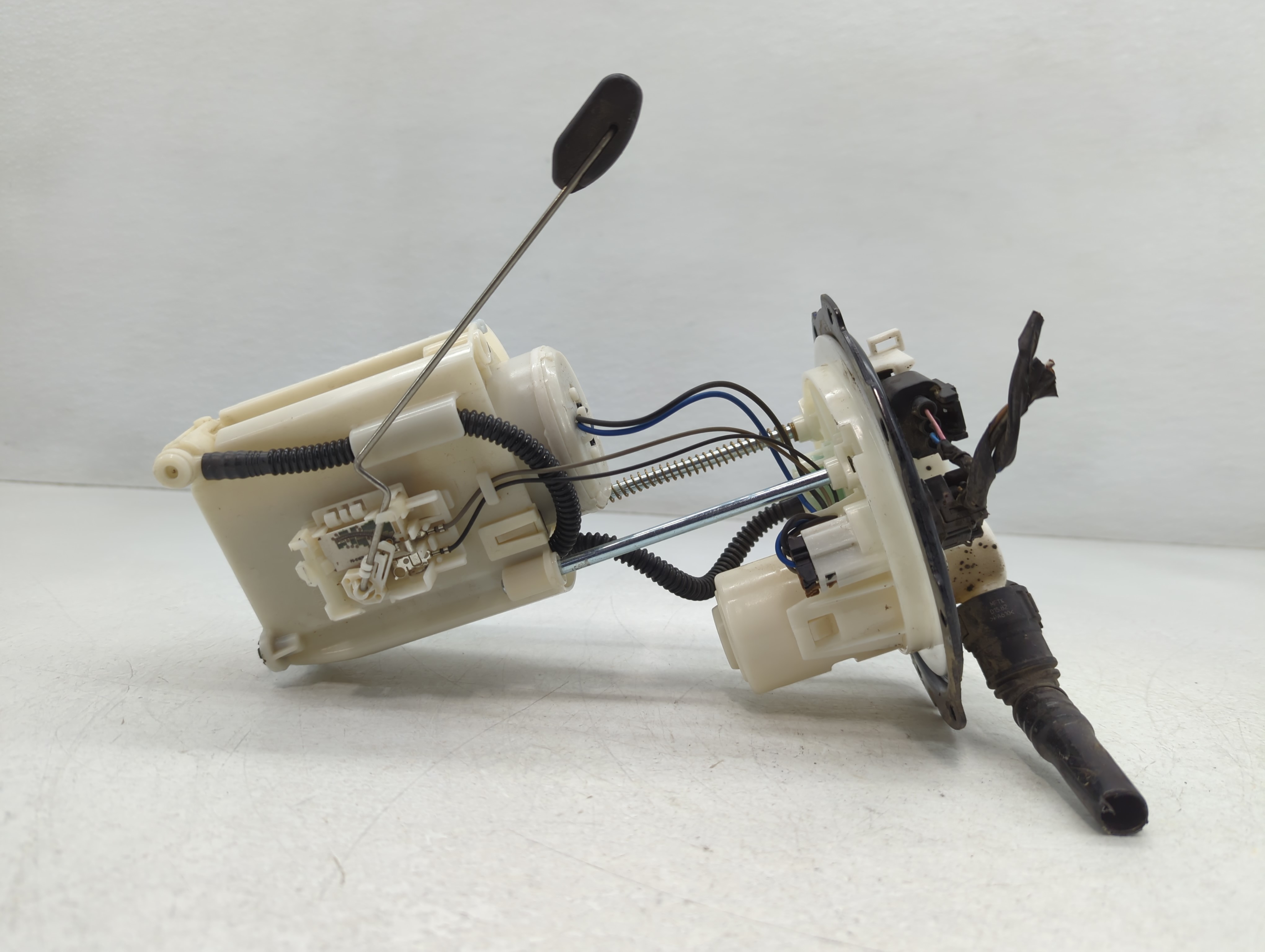 2014-2016 Kia Soul Electrical Gas Fuel Pump Assembly 765287 - Oemusedautoparts1.com