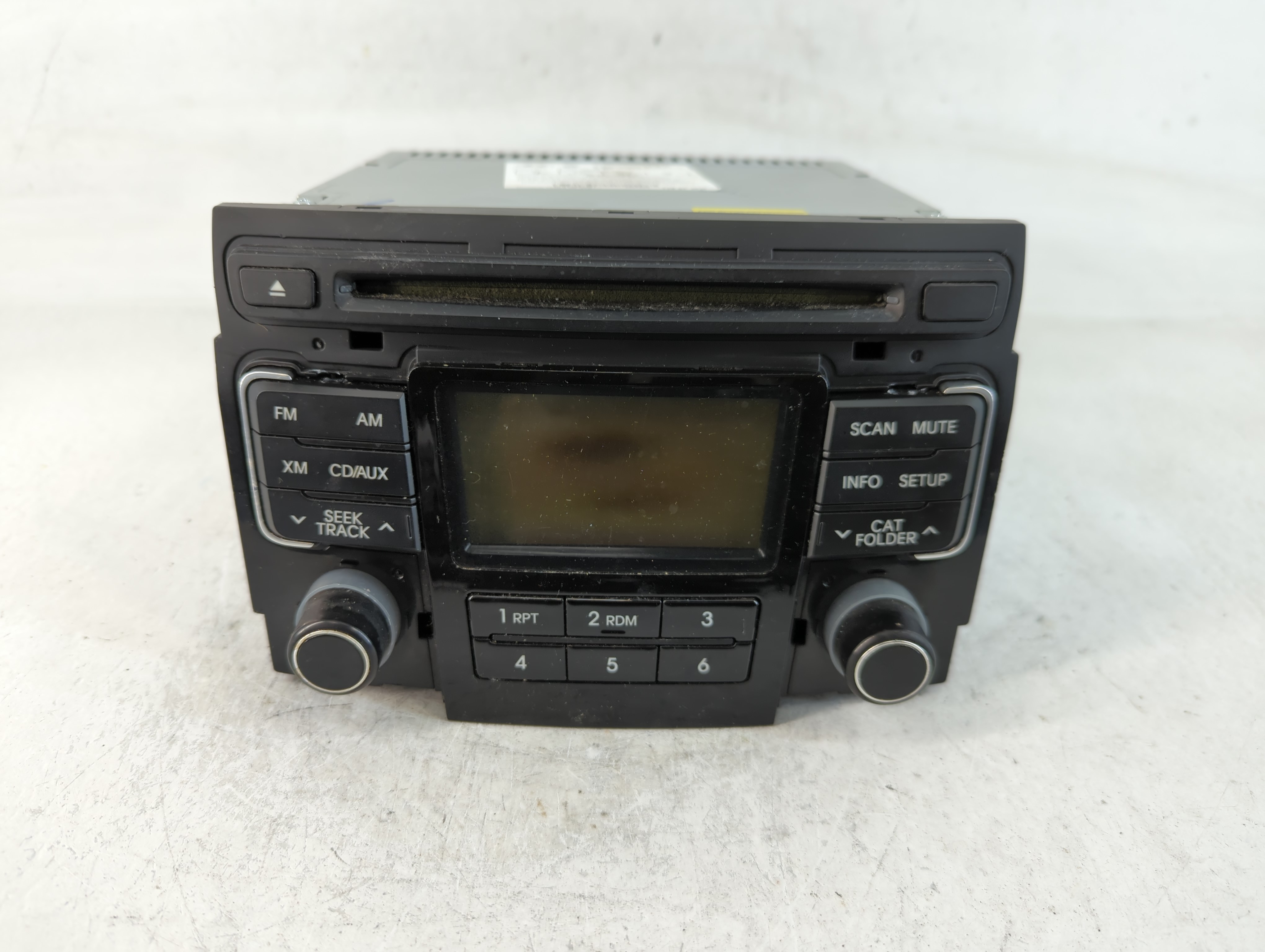 2011-2011 Hyundai Sonata Am Fm Cd Player Radio Receiver 765325 - Oemusedautoparts1.com