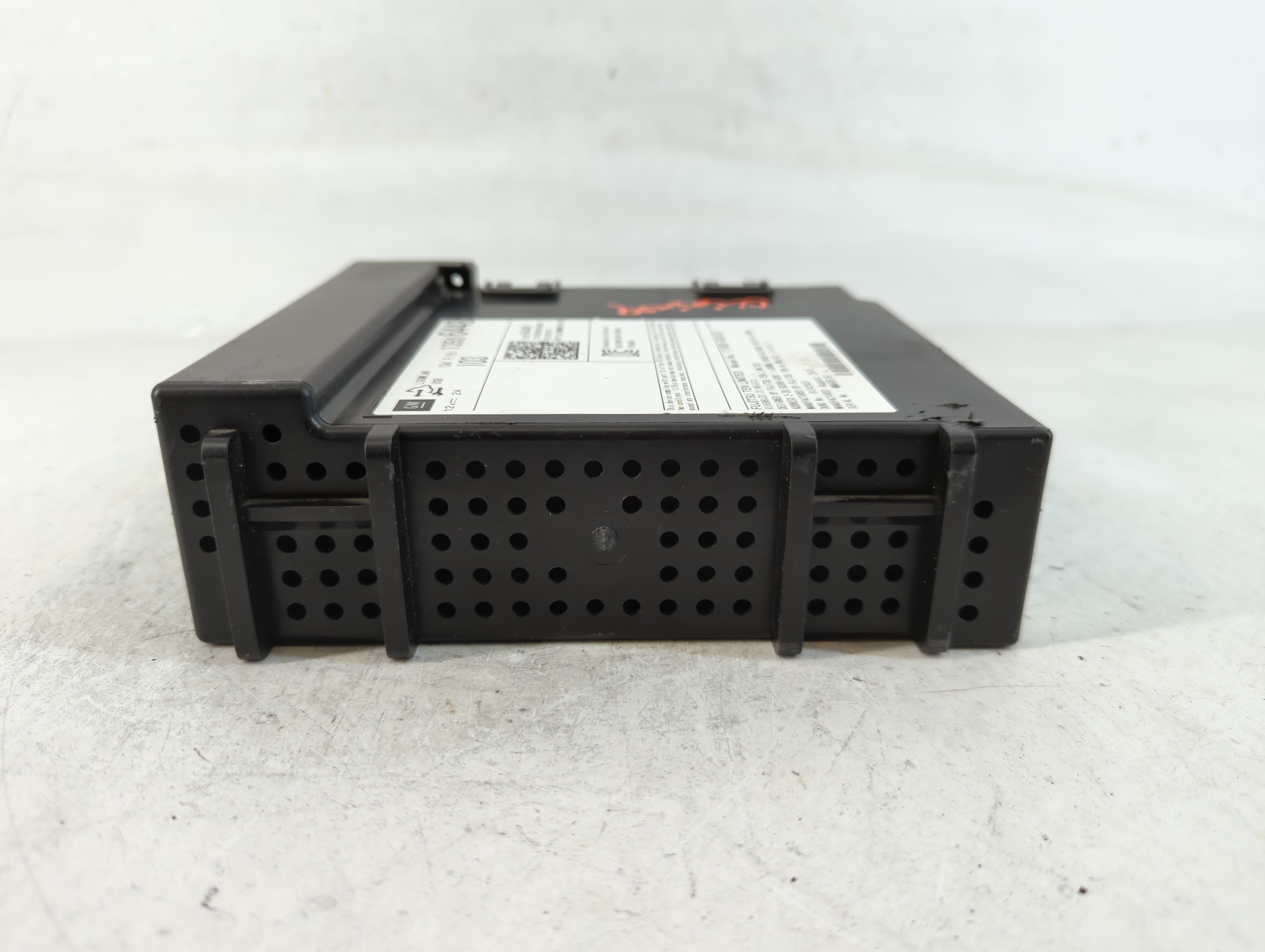 2015-2015 Chevrolet Silverado 1500 Am Fm Cd Player Radio Receiver 765337 - Oemusedautoparts1.com
