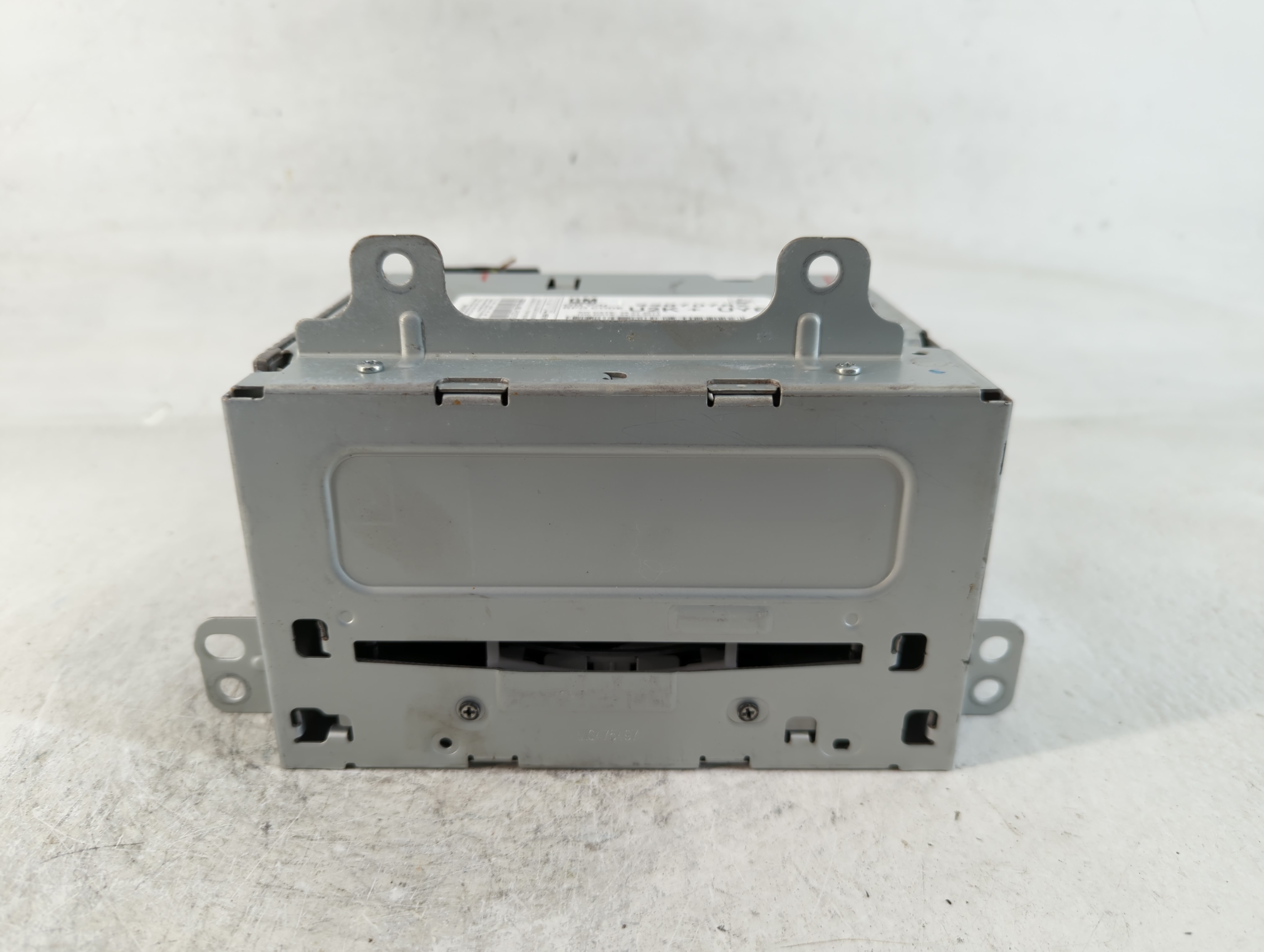 2012-2012 Cadillac Srx Am Fm Cd Player Radio Receiver 765339 - Oemusedautoparts1.com