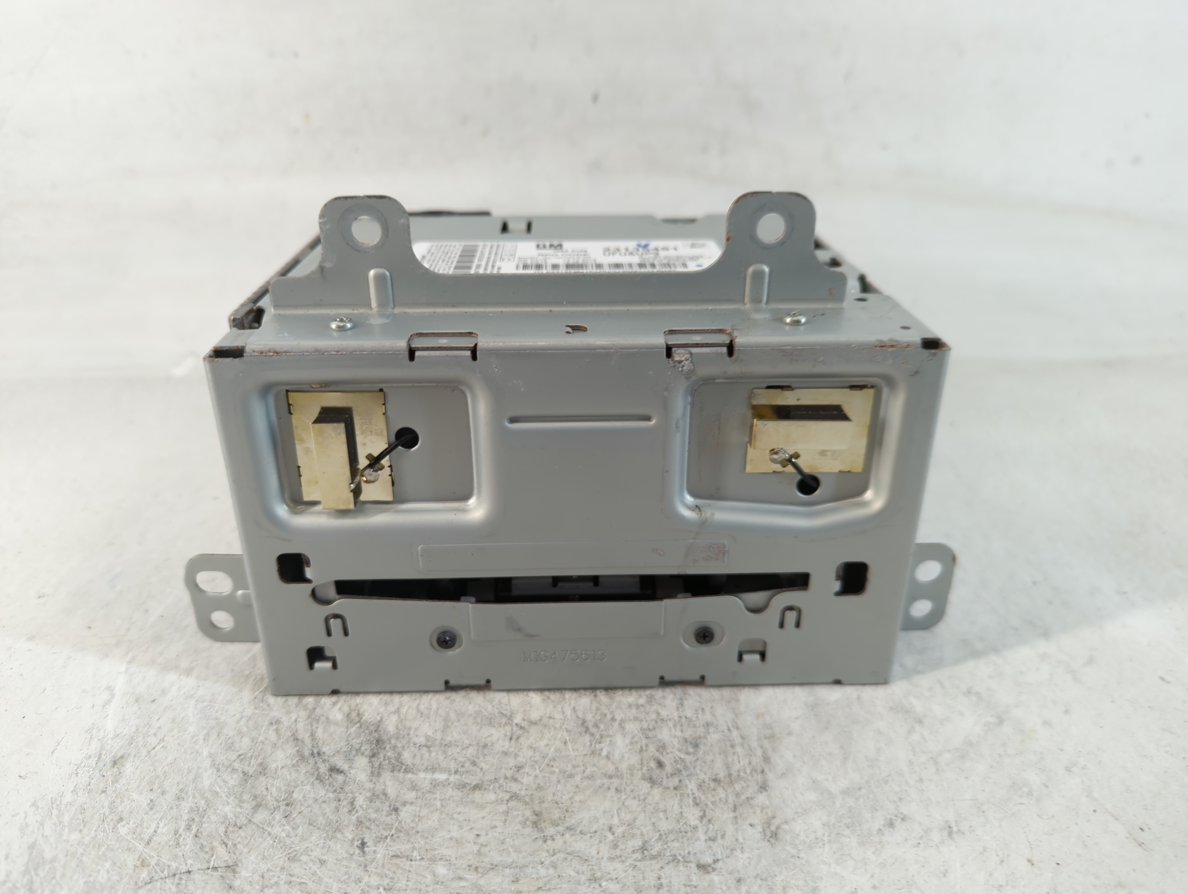 2013-2013 Buick Verano Am Fm Cd Player Radio Receiver 765394 - Oemusedautoparts1.com