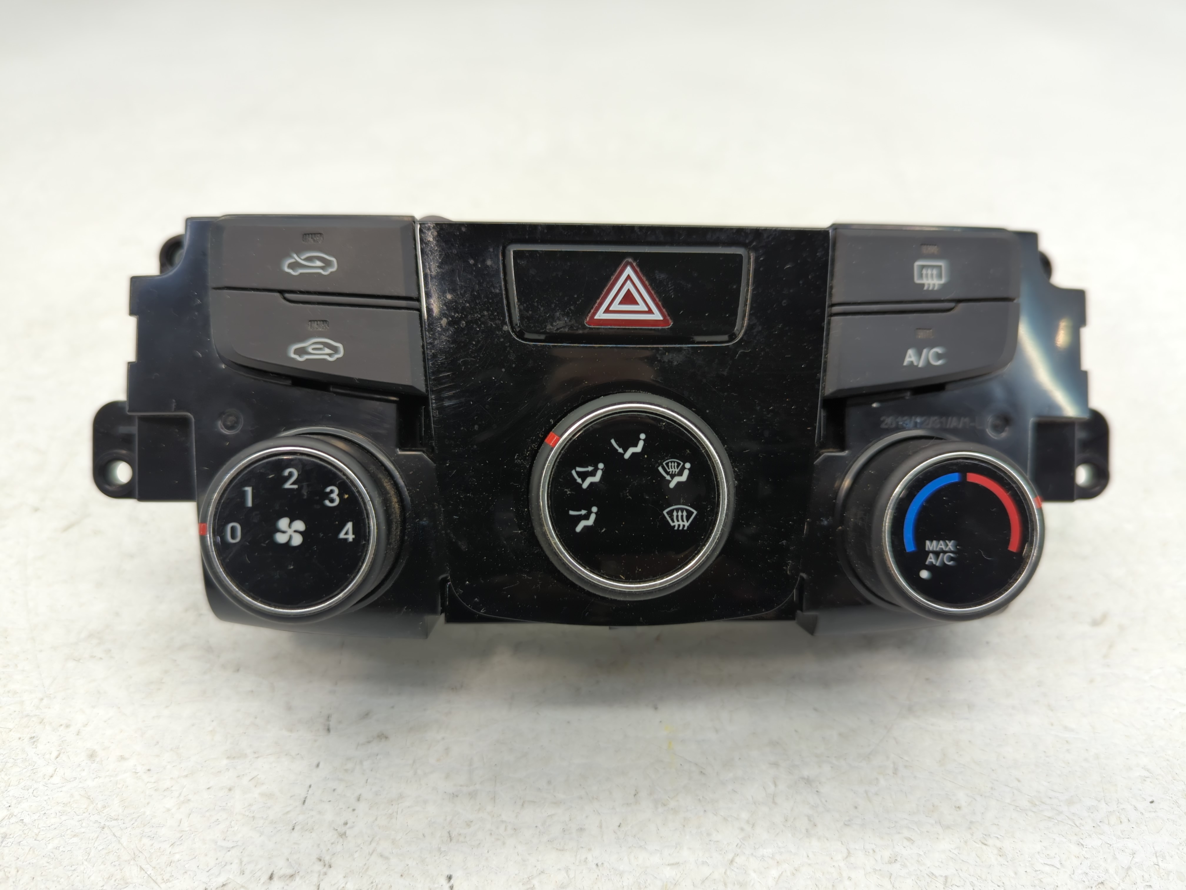 Picture of 2014-2014 Hyundai Sonata Ac Heater Climate Control 97250-3q030 765405