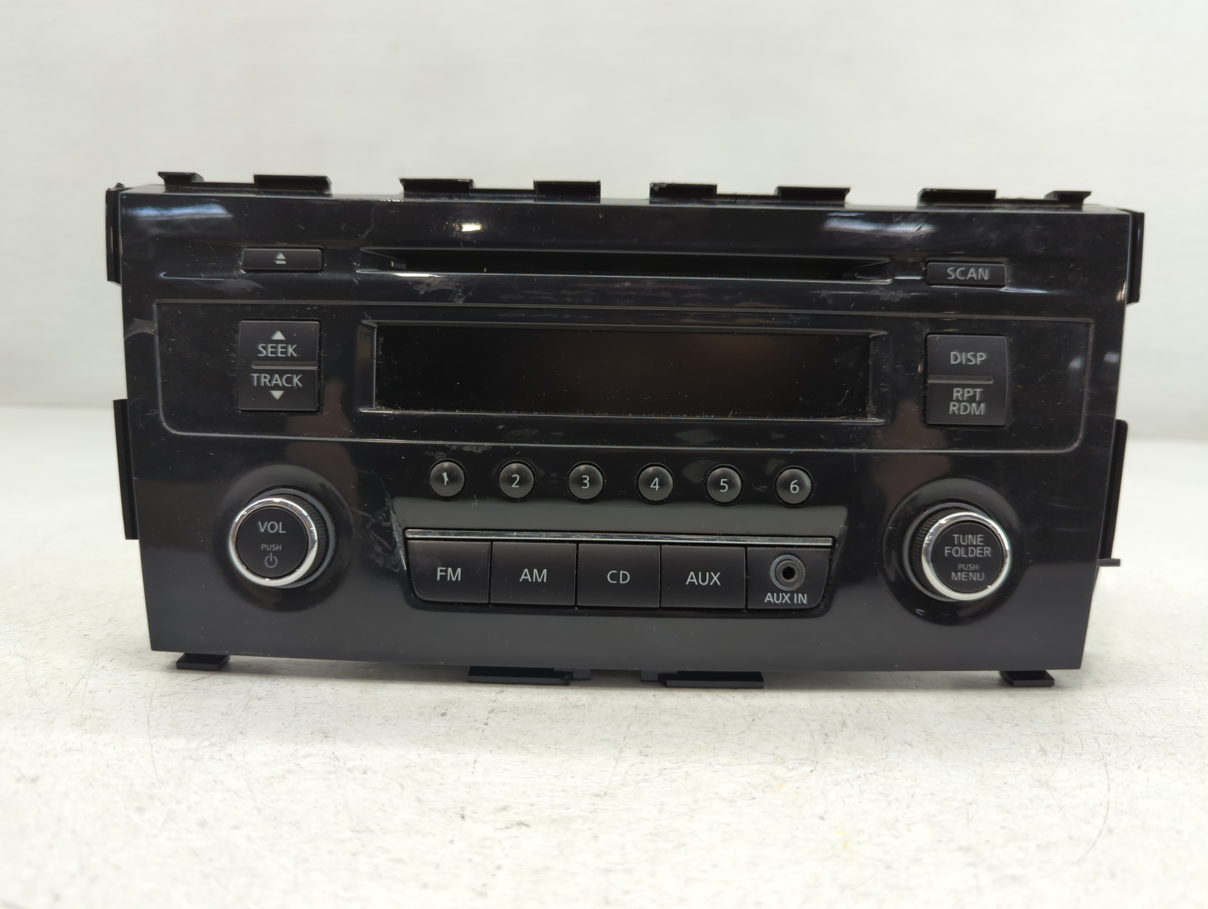 2013-2015 Nissan Altima Am Fm Cd Player Radio Receiver 765438 - Oemusedautoparts1.com