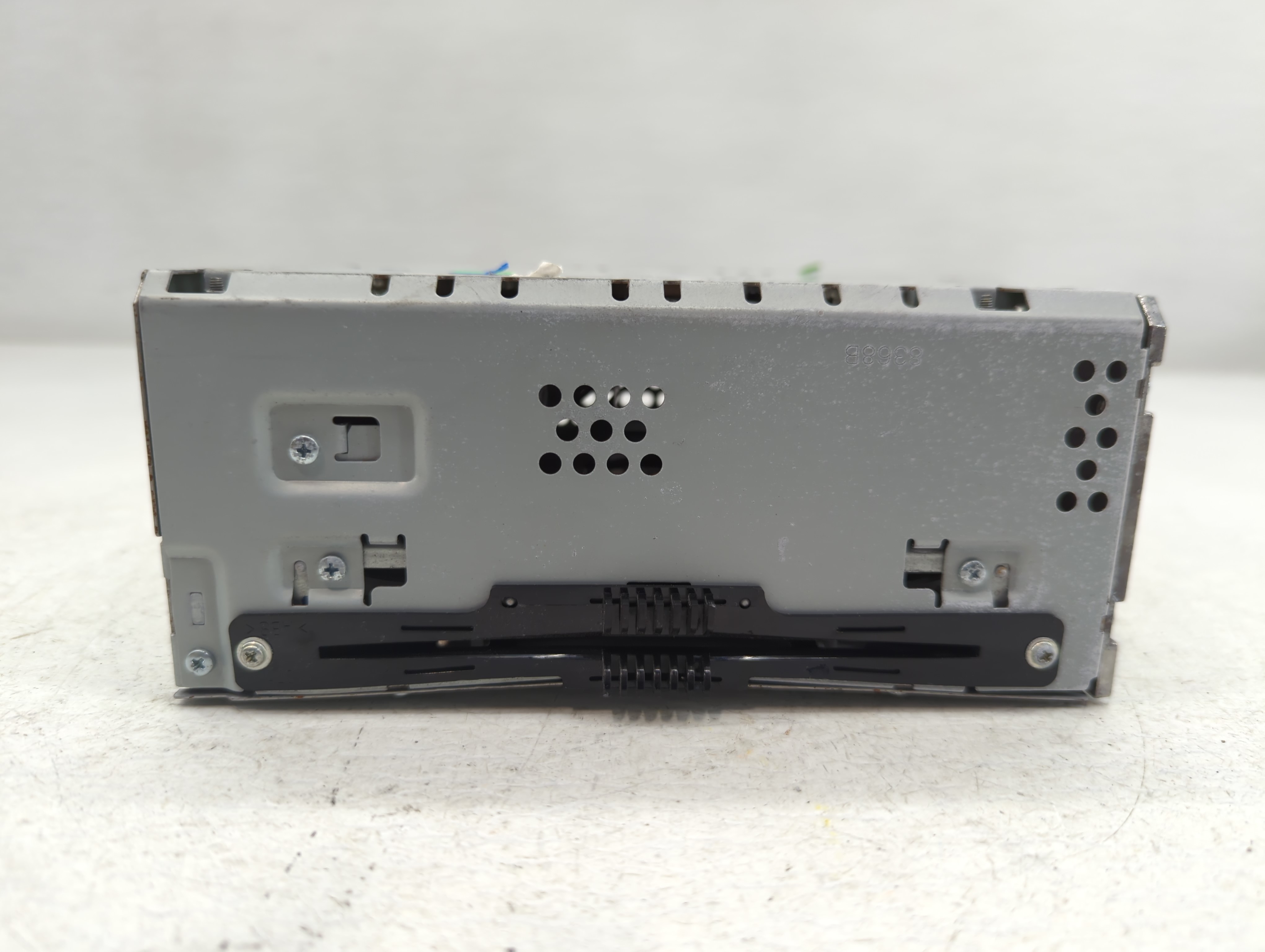 2017-2017 Ford Fusion Am Fm Cd Player Radio Receiver 765439 - Oemusedautoparts1.com