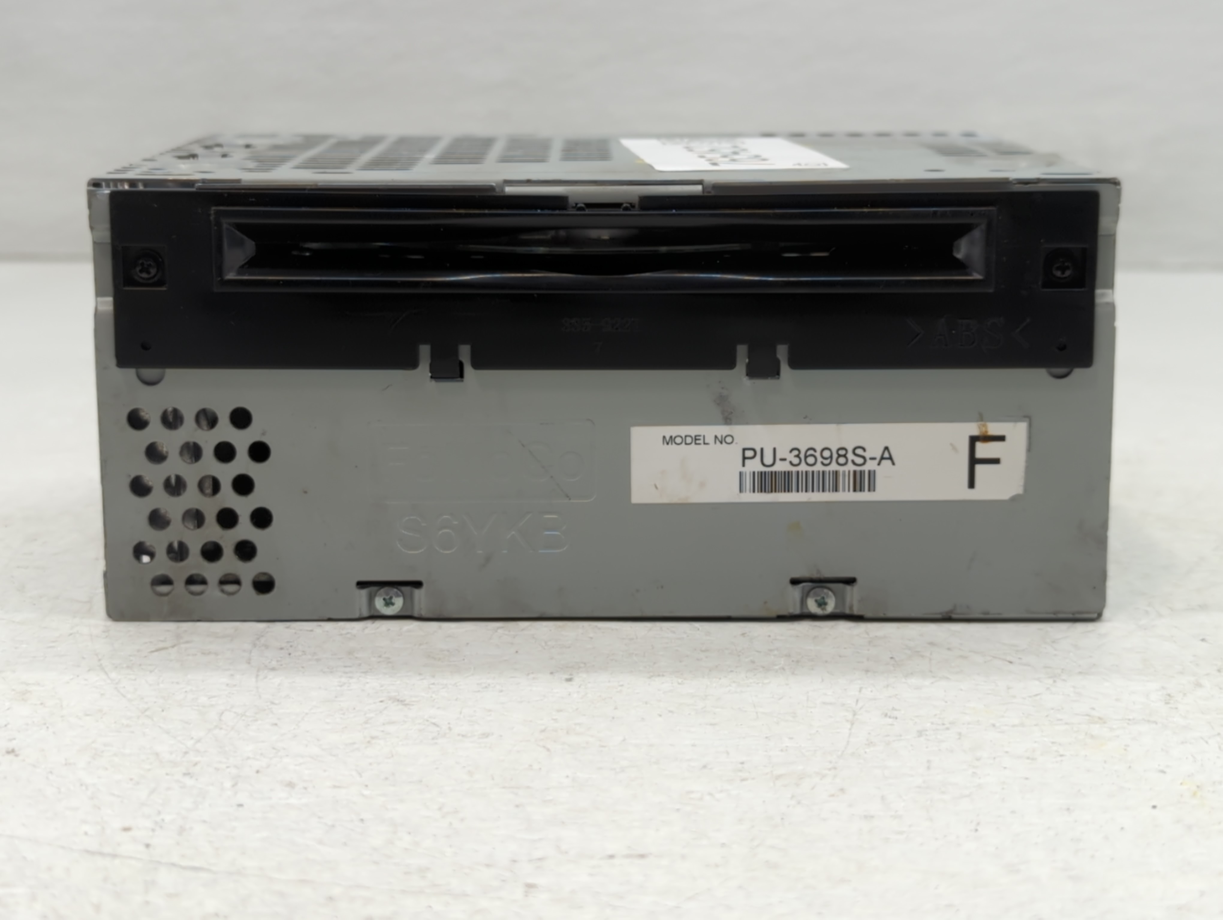 2018-2022 Ford Mustang Am Fm Cd Player Radio Receiver 765452 - Oemusedautoparts1.com