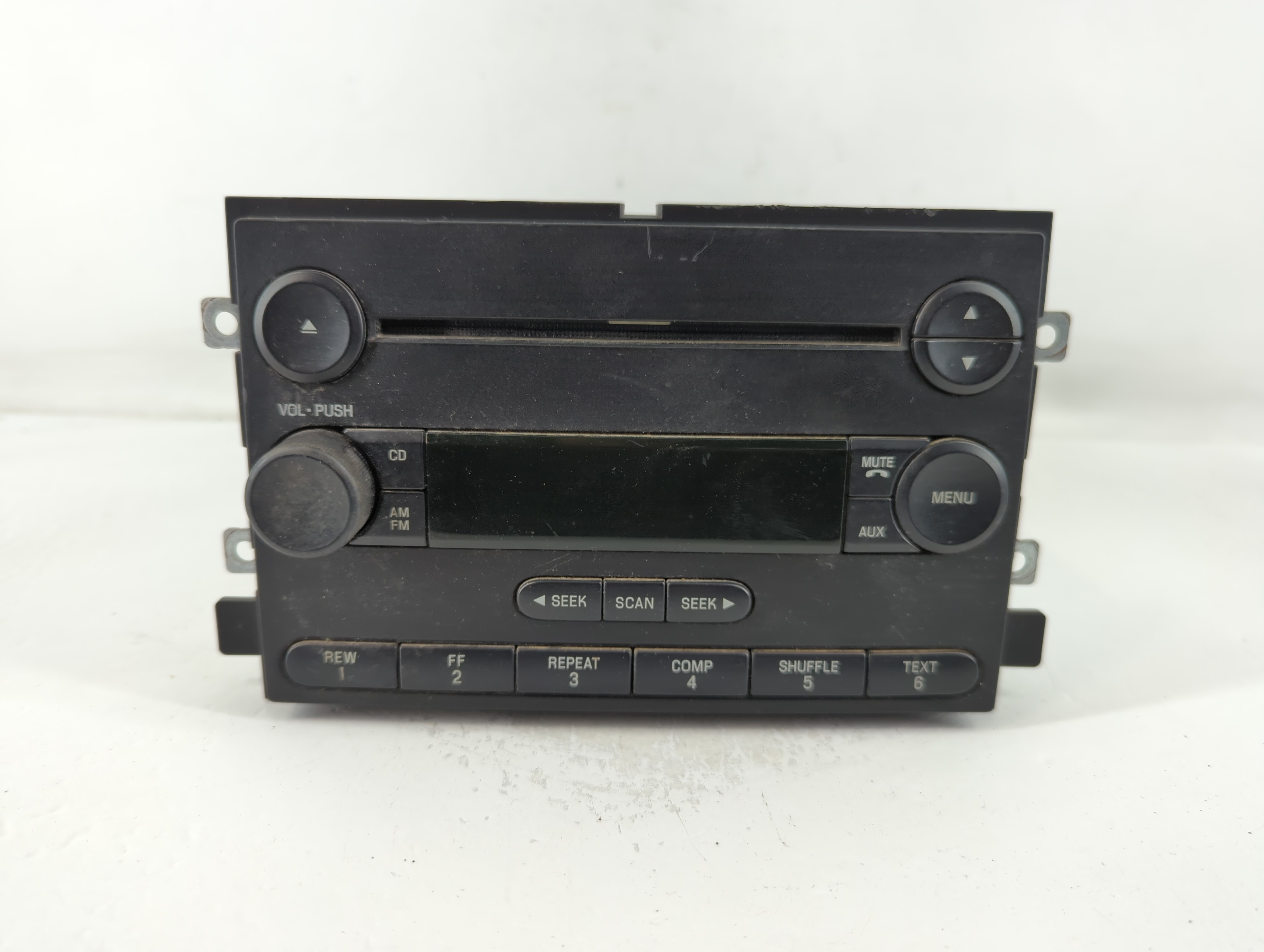 2004-2005 Ford F-150 Am Fm Cd Player Radio Receiver 765465 - Oemusedautoparts1.com