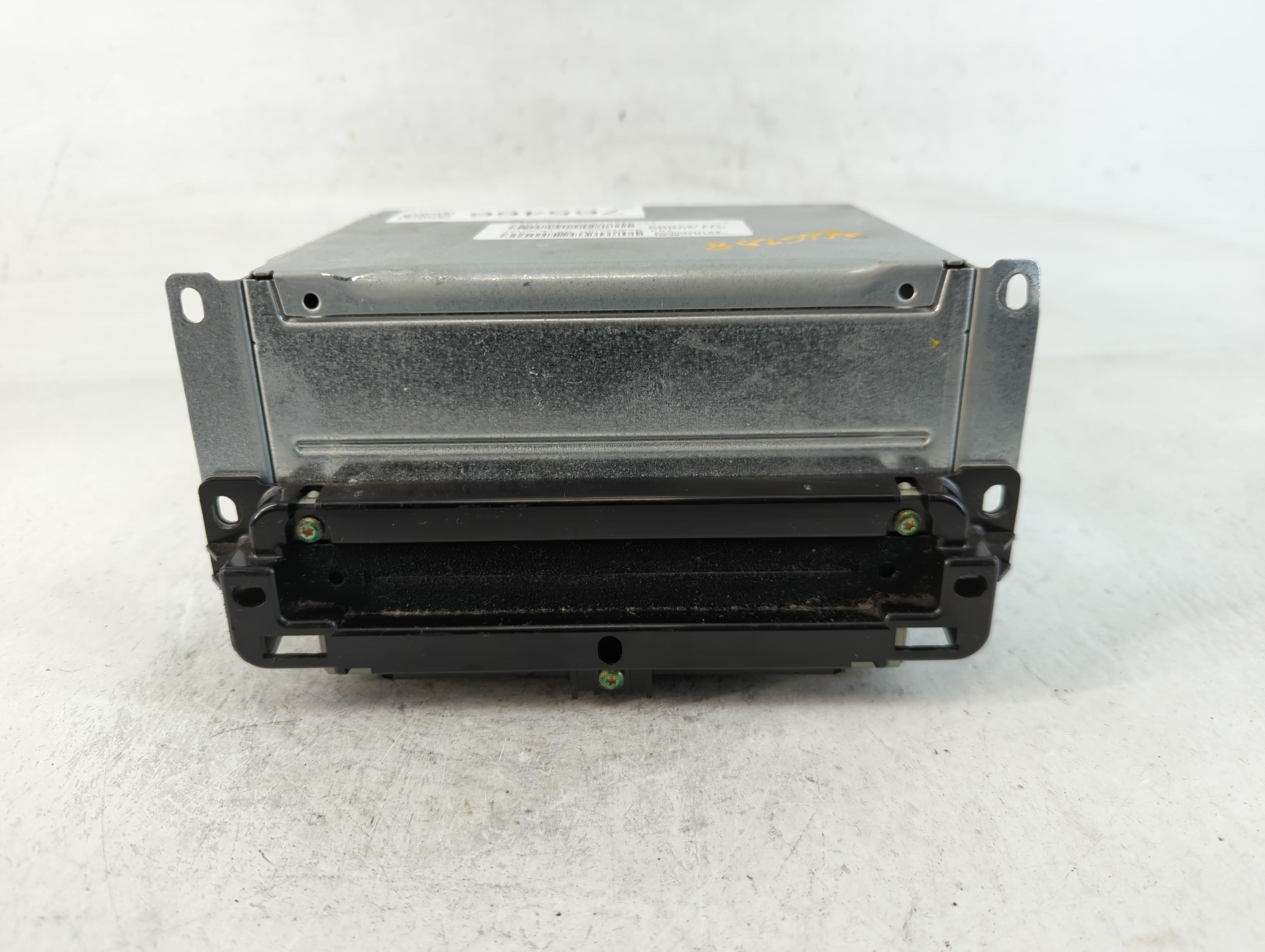 2018-2020 Dodge Journey Am Fm Cd Player Radio Receiver 765466 - Oemusedautoparts1.com