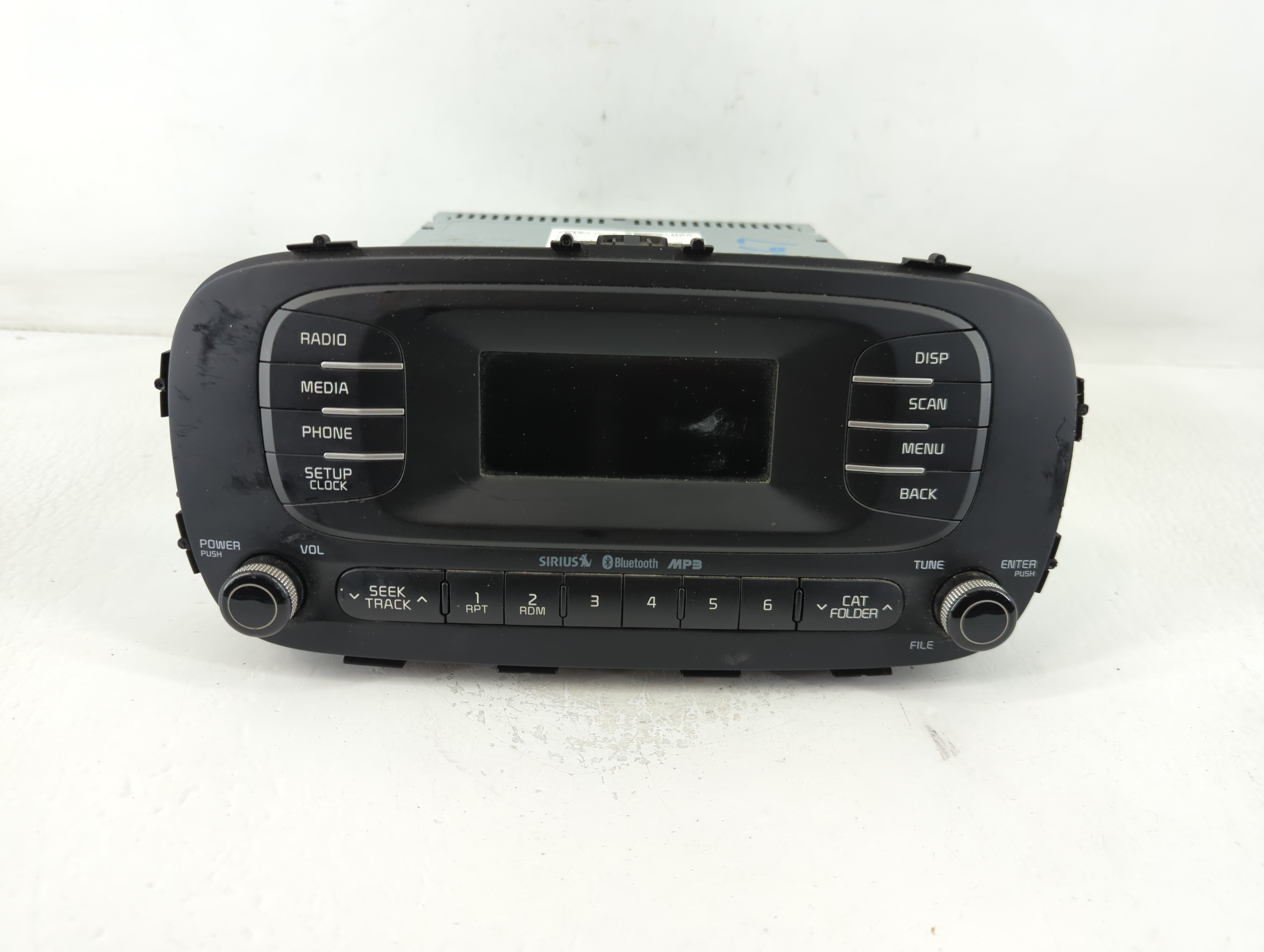 2014-2016 Kia Soul Am Fm Cd Player Radio Receiver 765501 - Oemusedautoparts1.com
