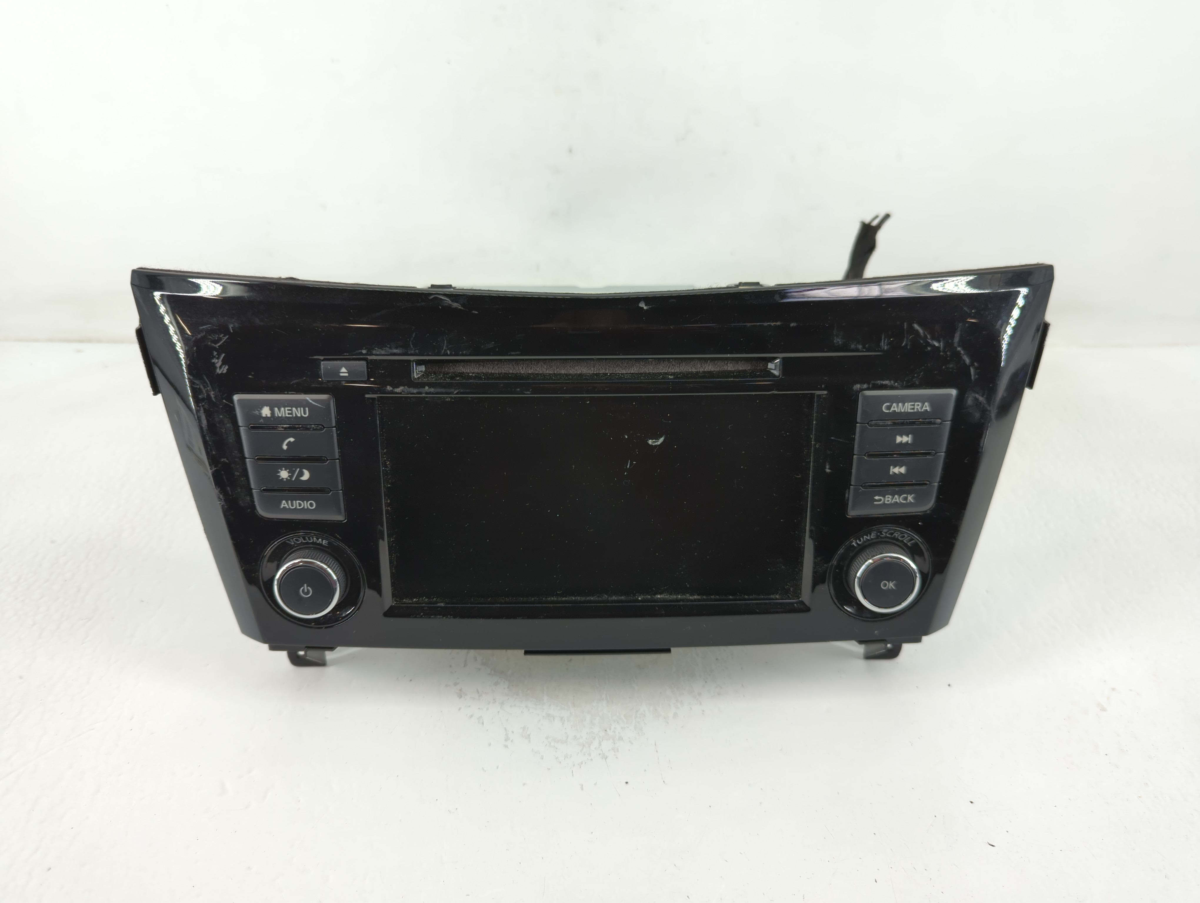 2018-2020 Nissan Rogue Am Fm Cd Player Radio Receiver 765525 - Oemusedautoparts1.com