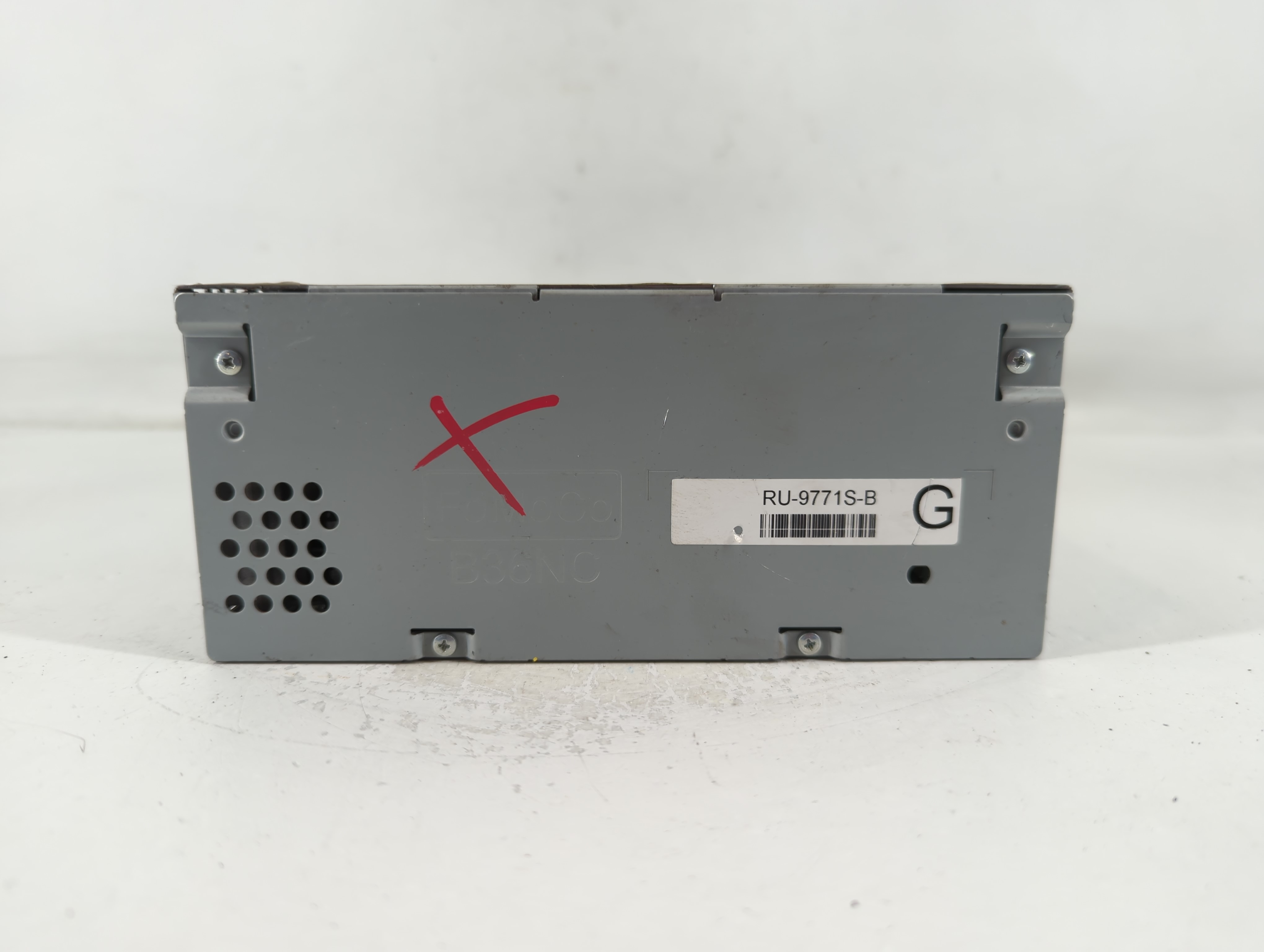 2020 Ford Mustang Am Fm Cd Player Radio Receiver 765575 - Oemusedautoparts1.com