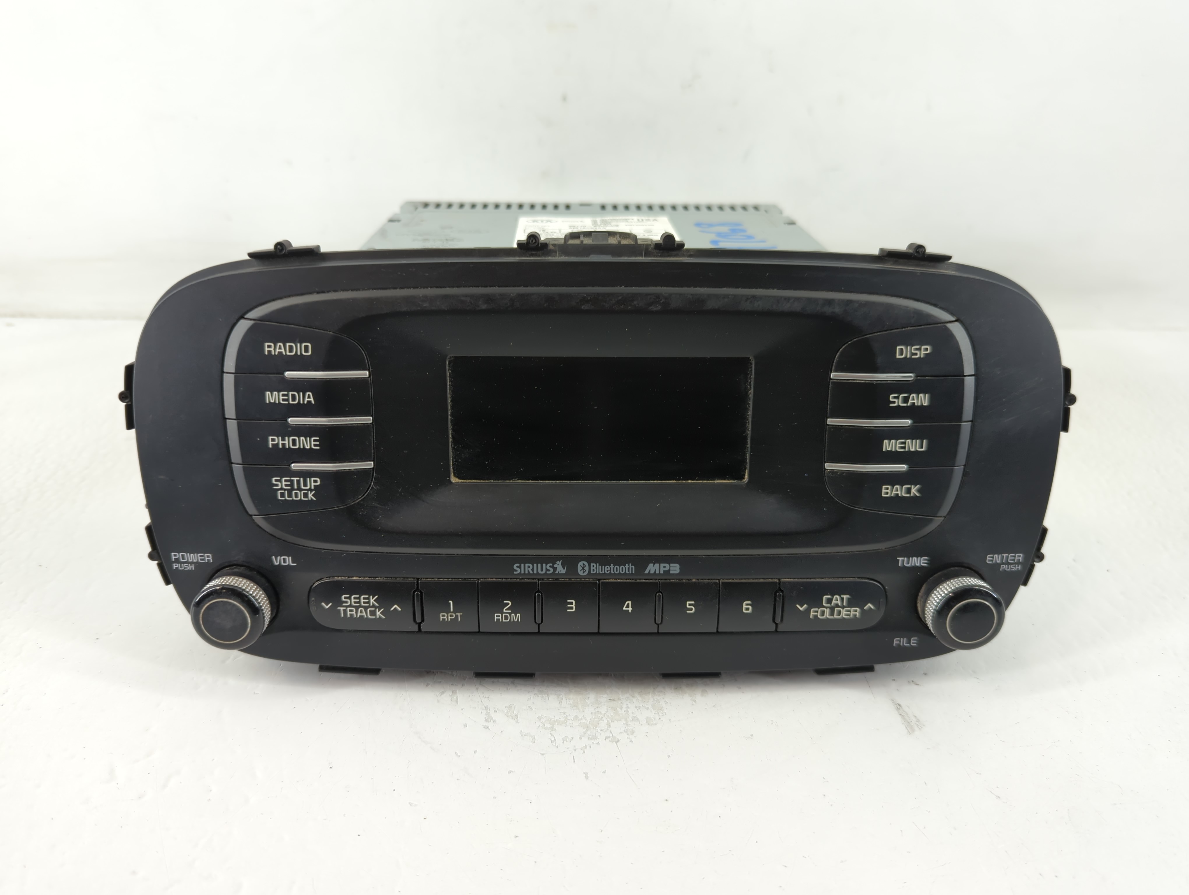 2014-2016 Kia Soul Am Fm Cd Player Radio Receiver 765637 - Oemusedautoparts1.com