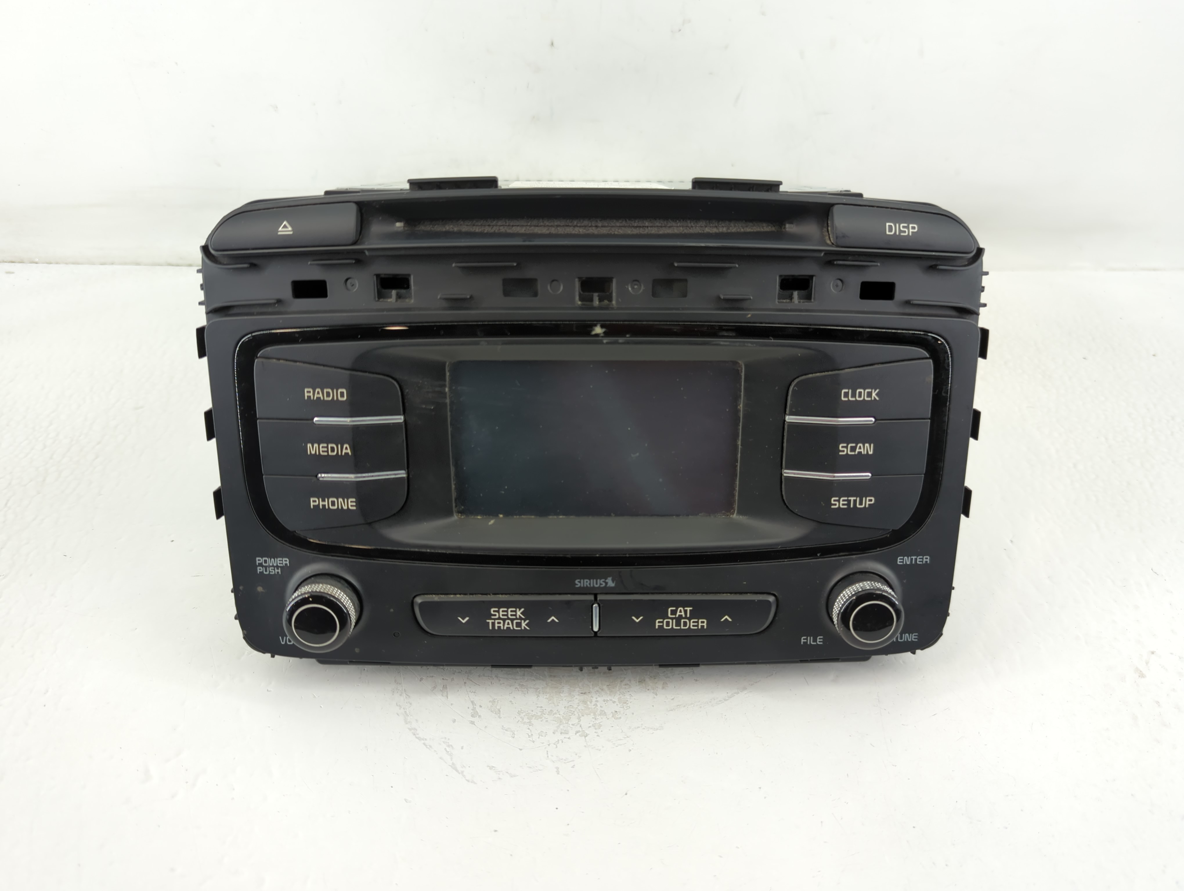 2016-2018 Kia Sorento Am Fm Cd Player Radio Receiver 765640 - Oemusedautoparts1.com