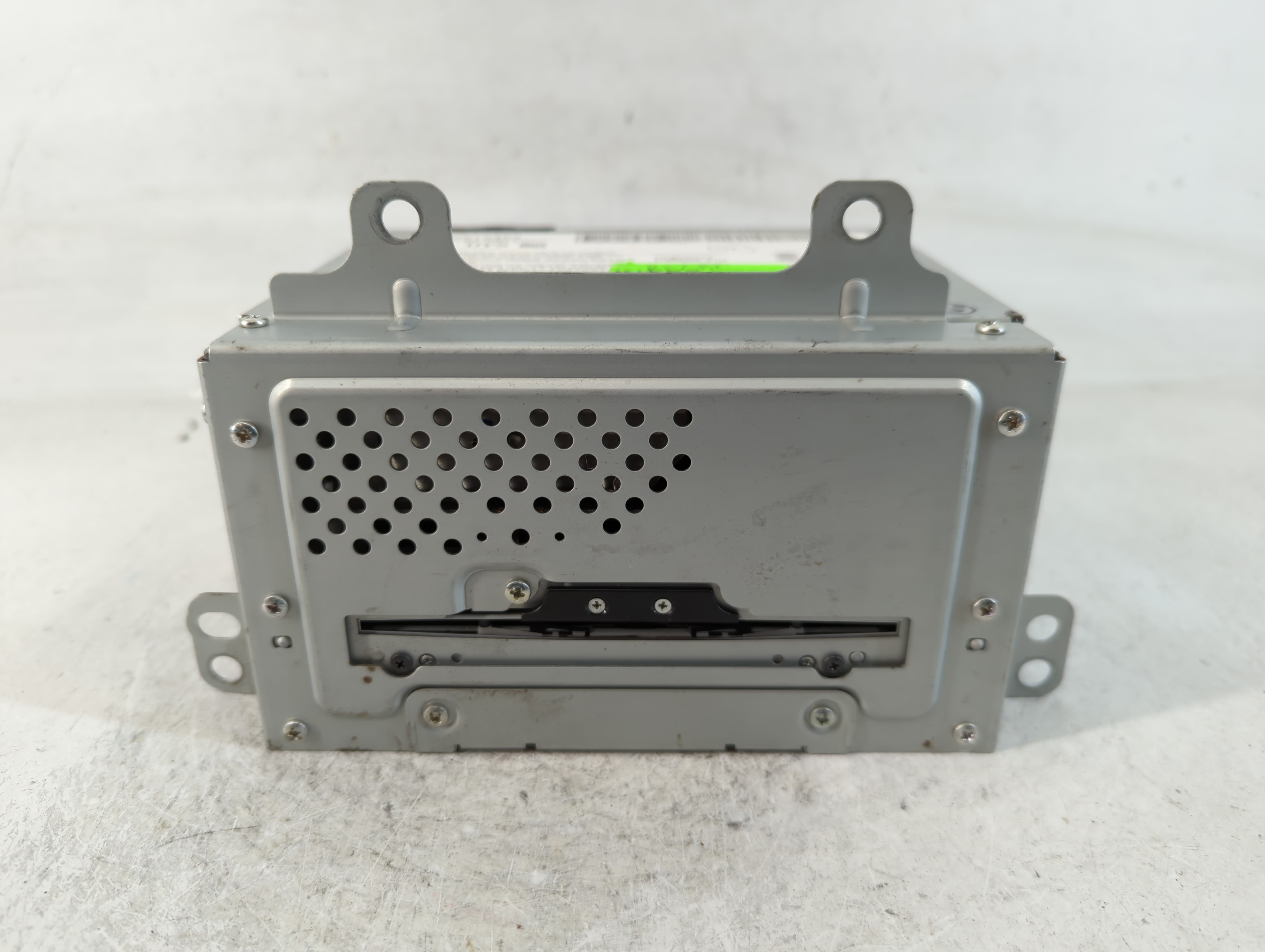 2012-2012 Buick Lacrosse Am Fm Cd Player Radio Receiver 765675 - Oemusedautoparts1.com
