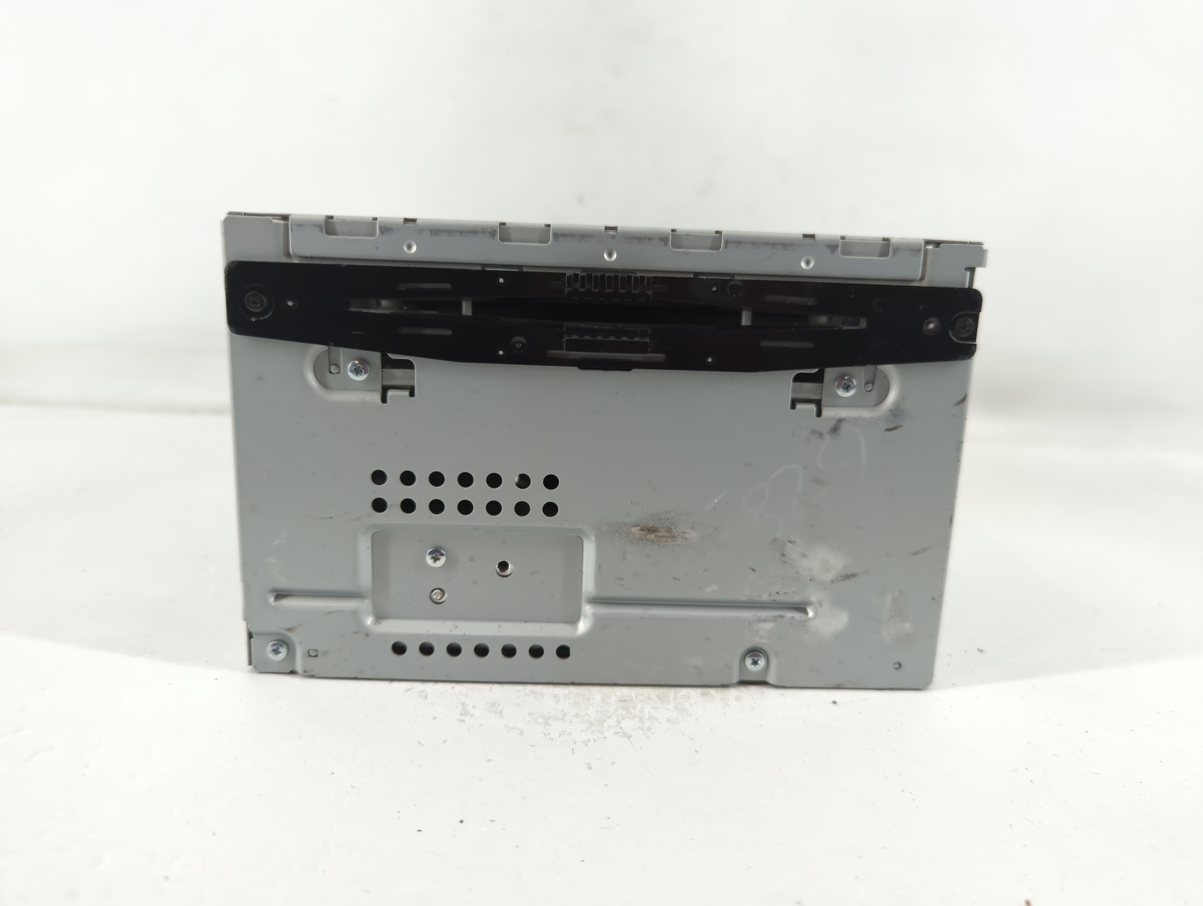 2010-2012 Ford Fusion Am Fm Cd Player Radio Receiver 765734 - Oemusedautoparts1.com