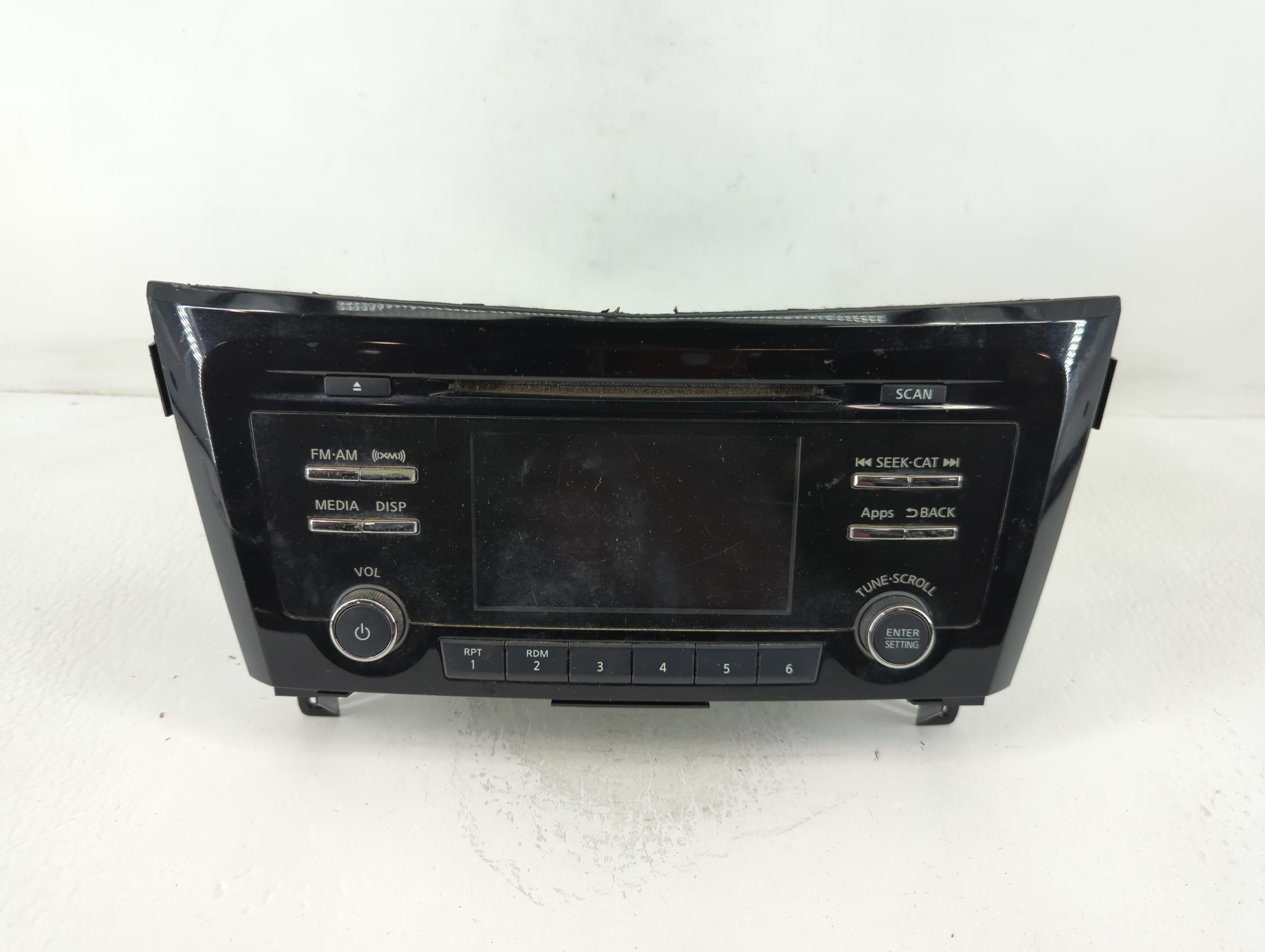 Picture of 2015-2016 Nissan Rogue Am Fm Cd Player Radio Receiver 765735