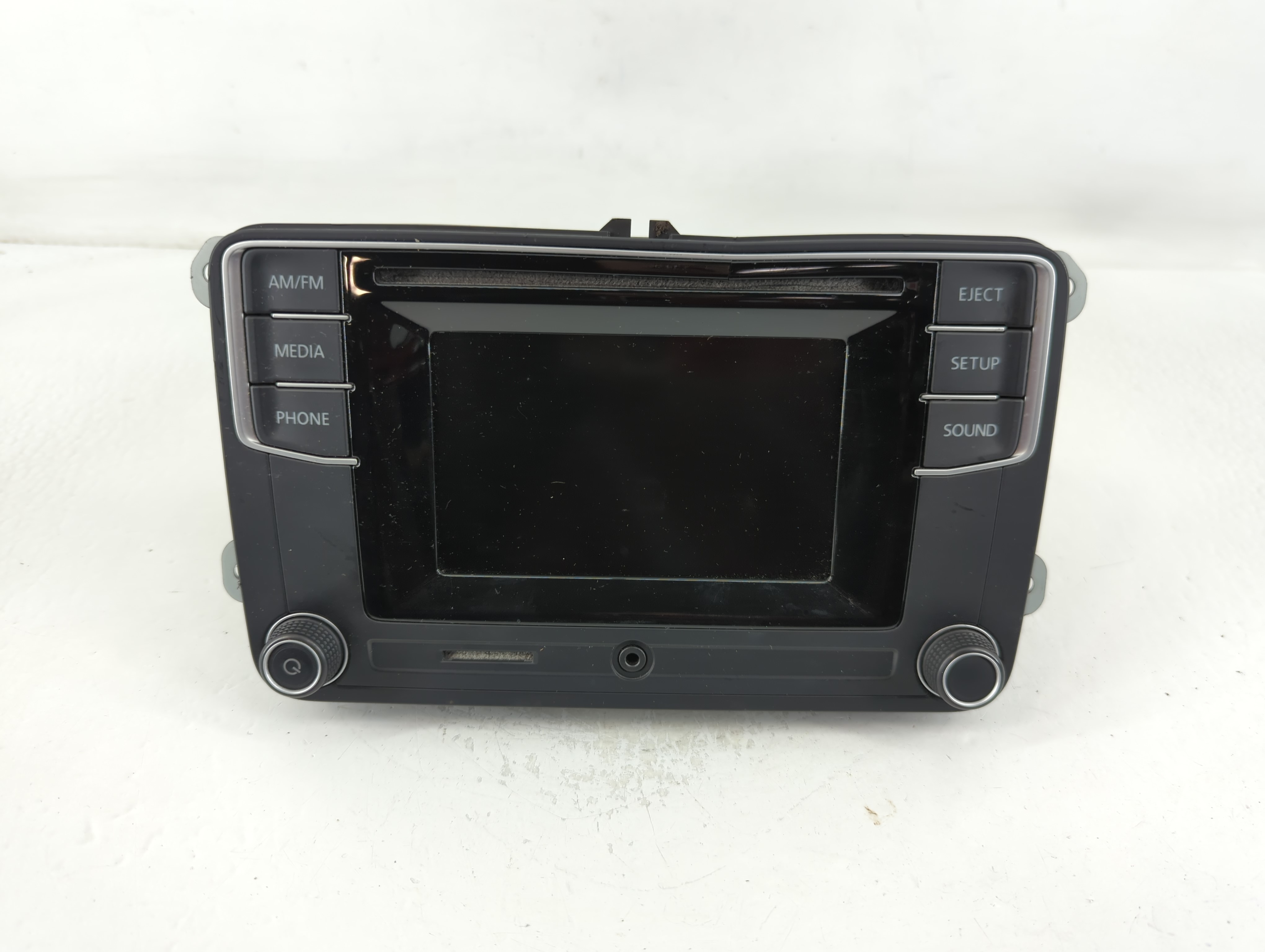 2013-2016 Volkswagen Beetle Am Fm Cd Player Radio Receiver 765758 - Oemusedautoparts1.com