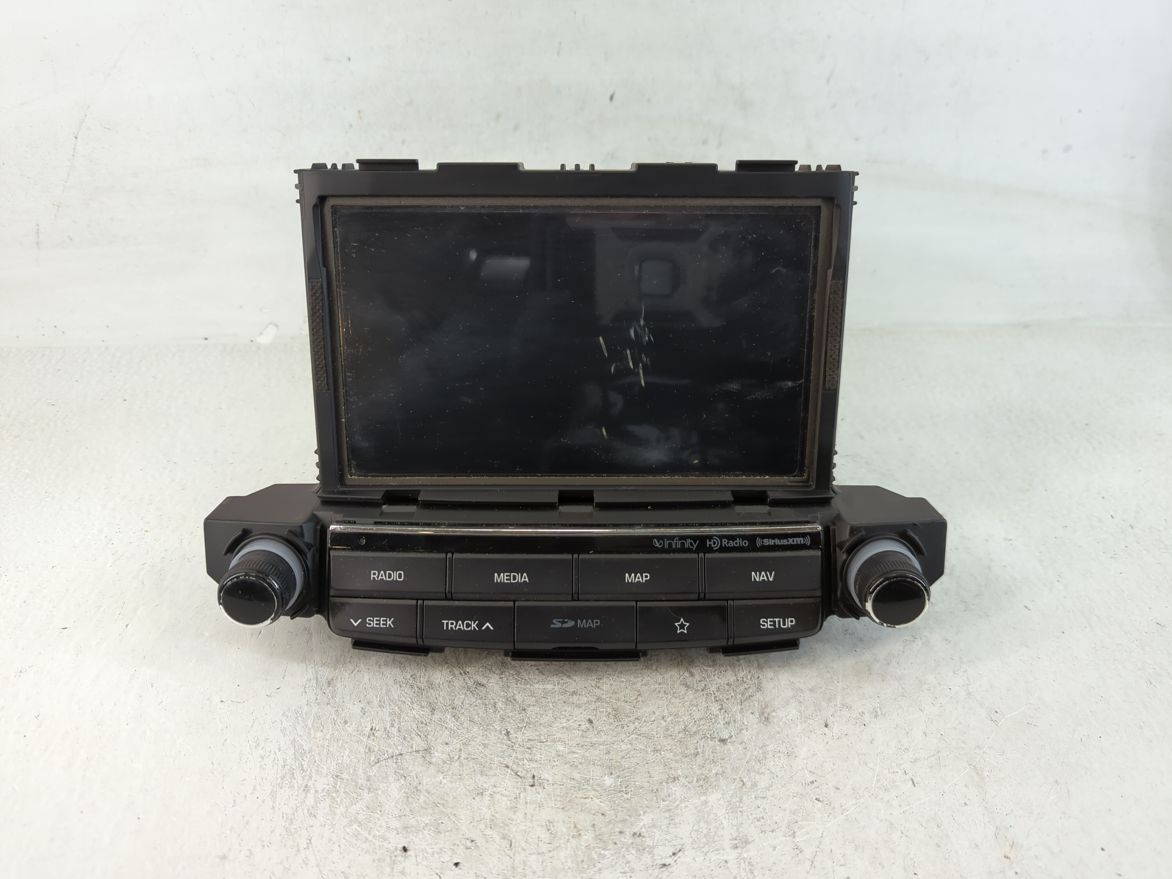 2018-2018 Hyundai Tucson Am Fm Cd Player Radio Receiver 765780 - Oemusedautoparts1.com