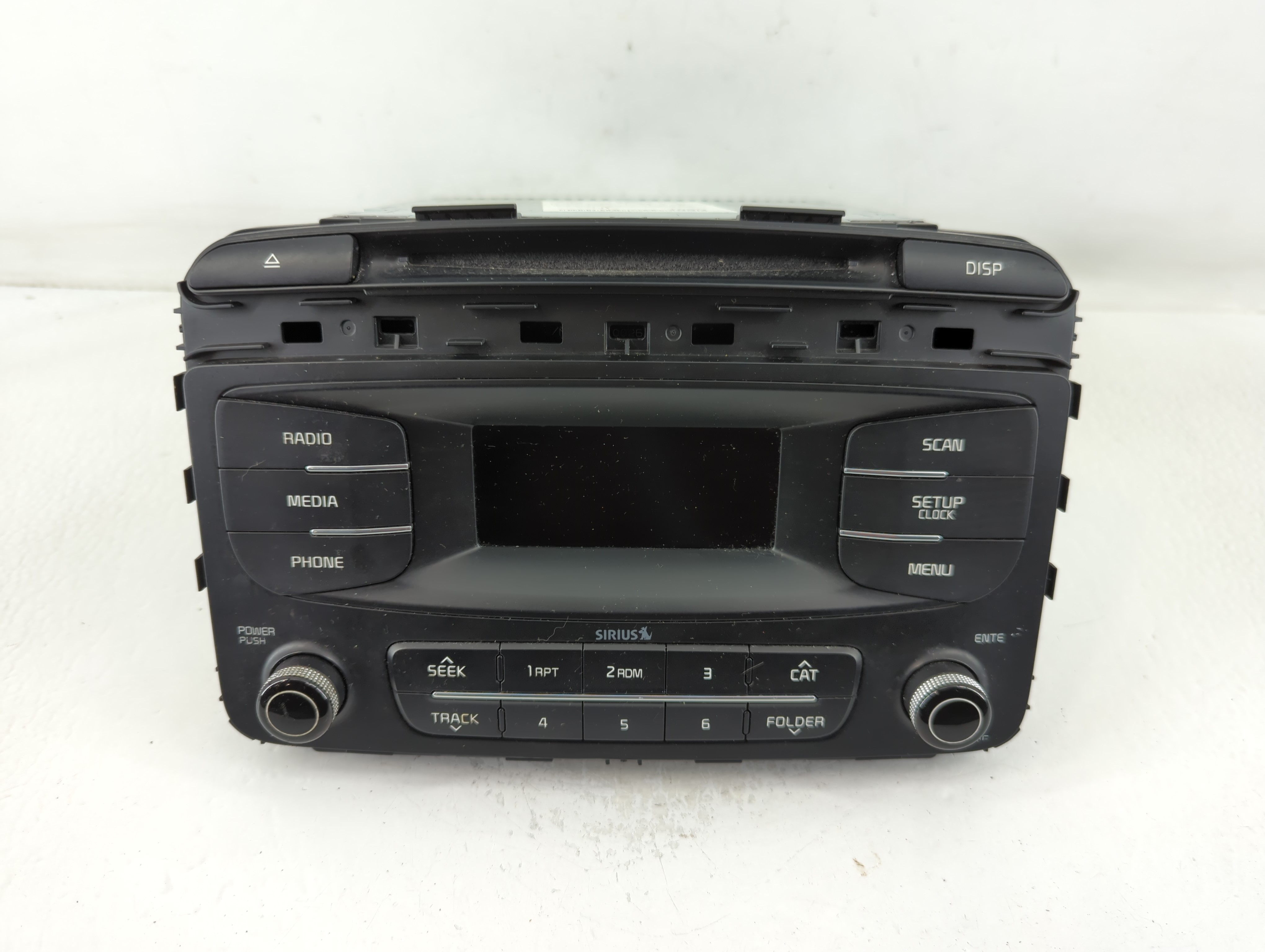 2016-2018 Kia Sorento Am Fm Cd Player Radio Receiver 765797 - Oemusedautoparts1.com