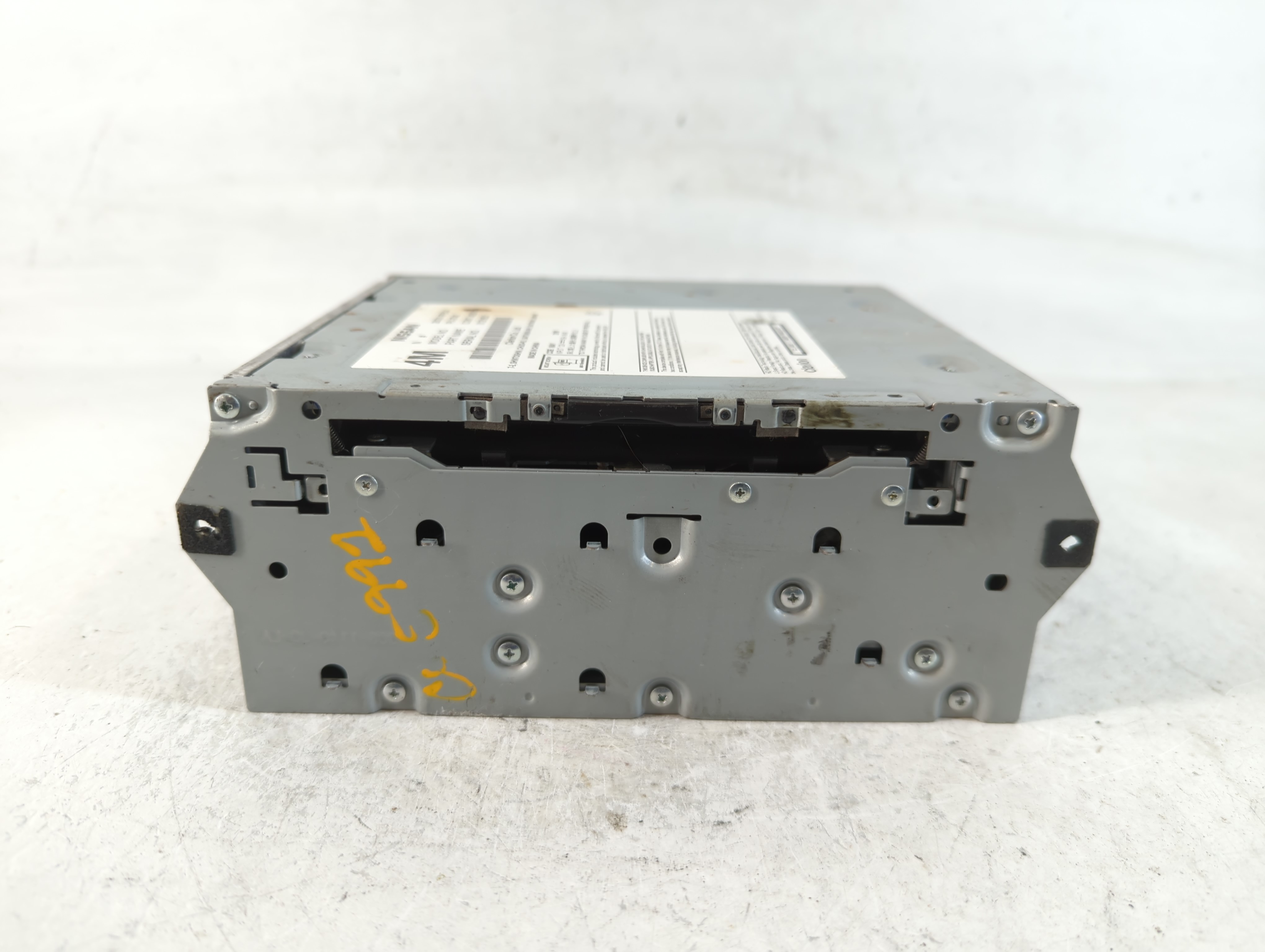 2017-2020 Infiniti Qx60 Am Fm Cd Player Radio Receiver 765848 - Oemusedautoparts1.com