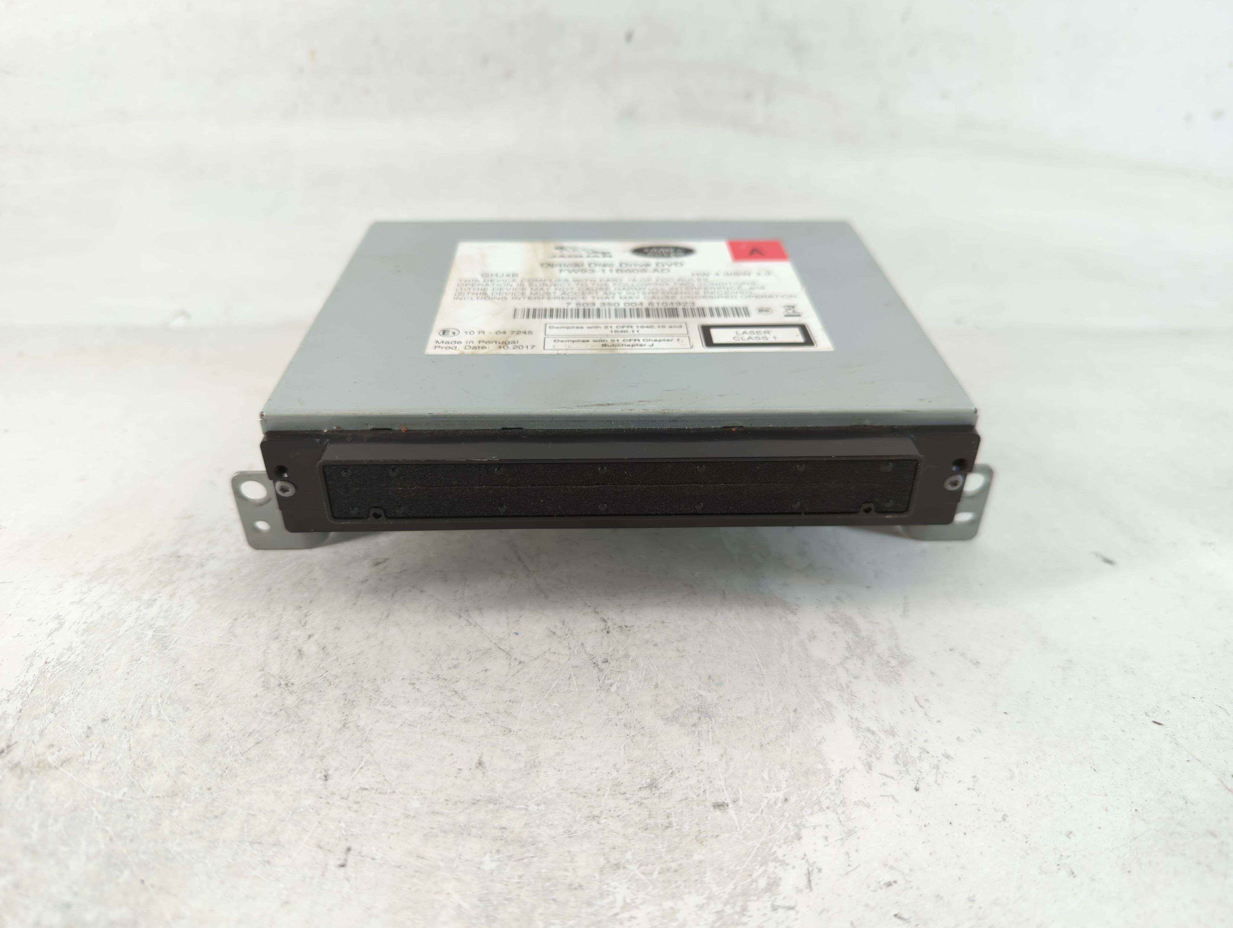 Picture of 2017-2018 Jaguar F-pace Am Fm Cd Player Radio Receiver 765901
