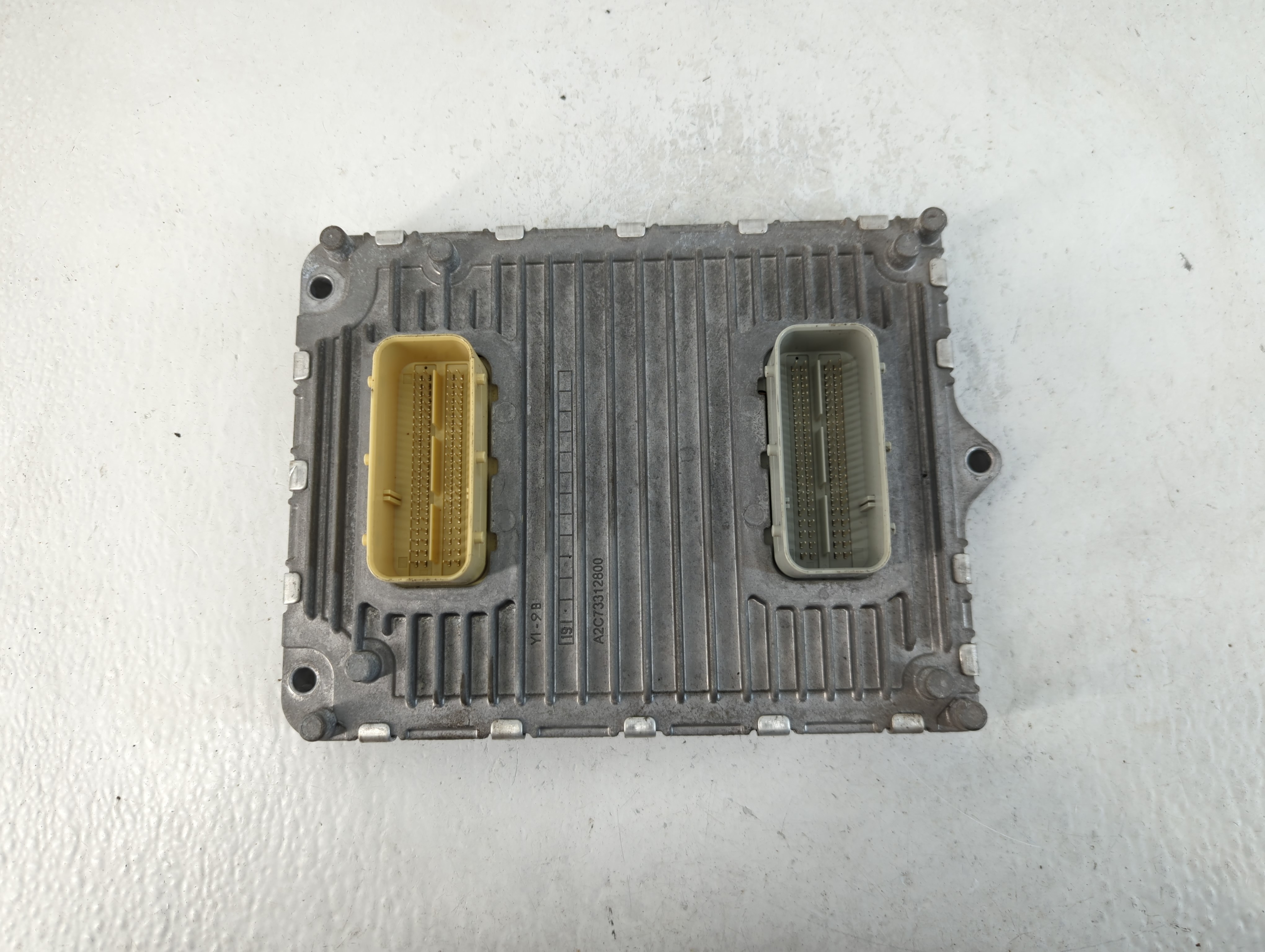 Picture of Dodge Ram 1500 Engine Control Computer Ecu Pcm Ecm Pcu Oem P68331181aa 765940