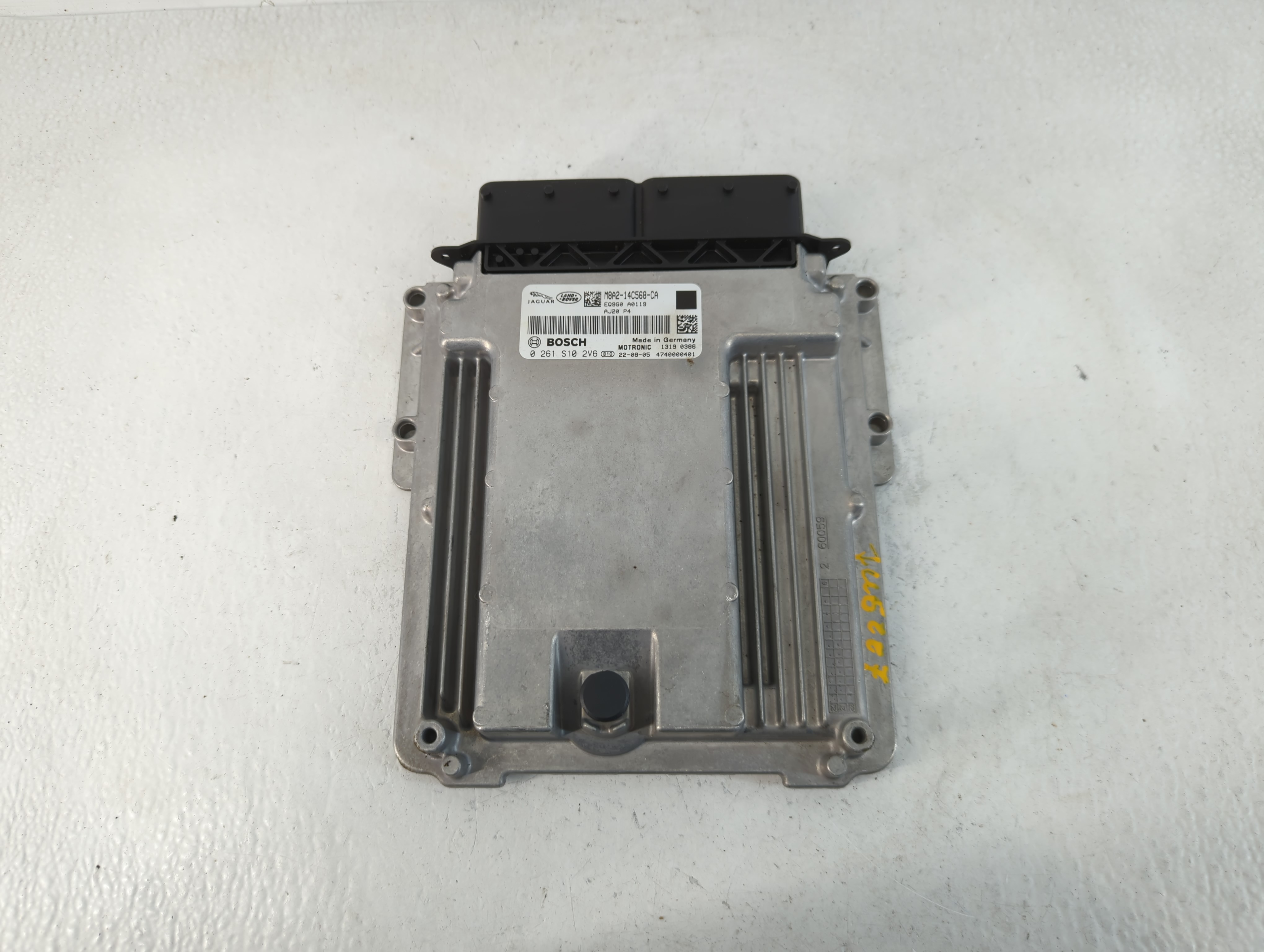 Picture of 2023 Land Rover Discovery Sport Engine Control Computer Ecu Pcm Ecm Pcu Oem 765950