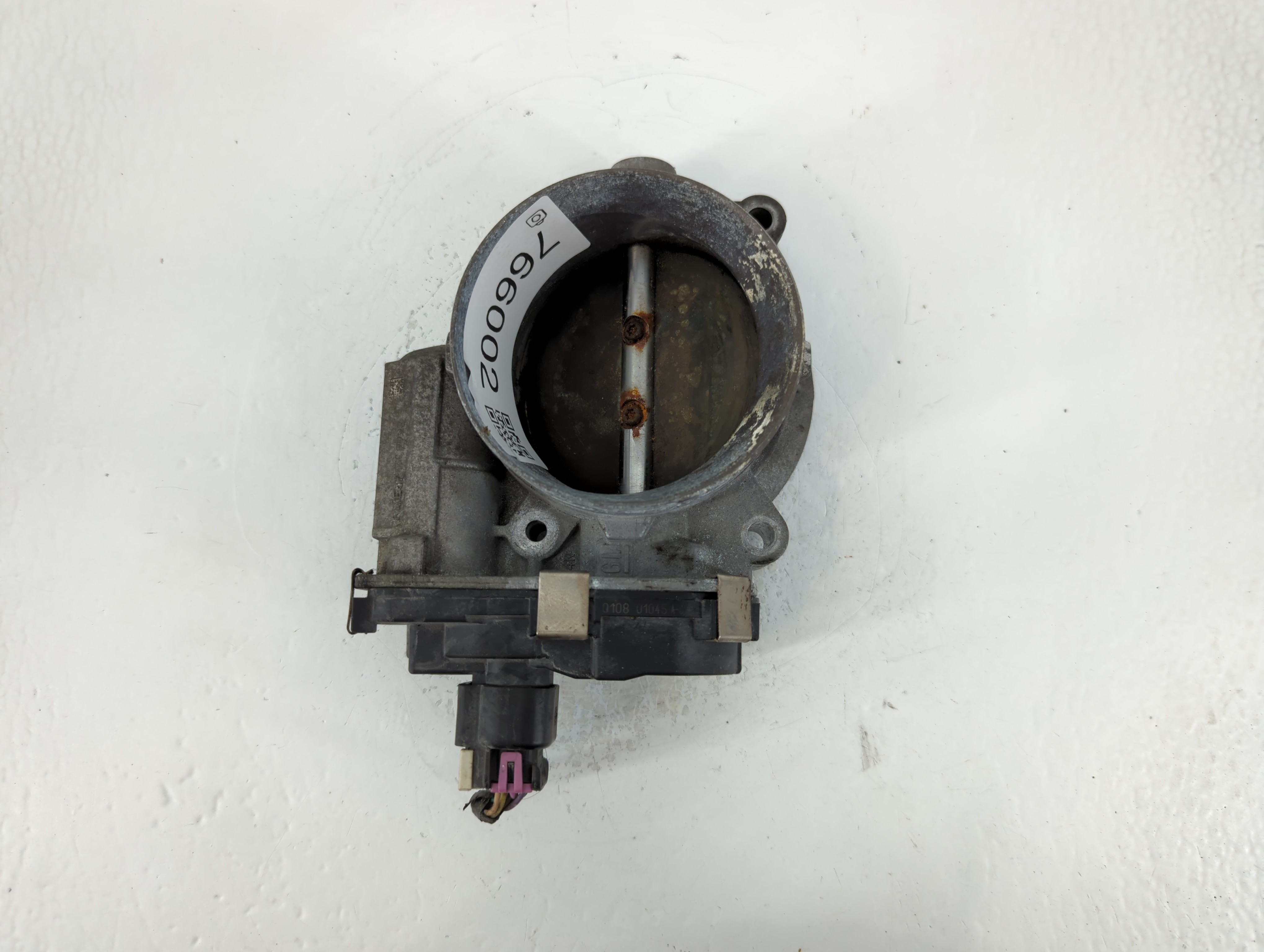 Gmc Yukon Xl Throttle Body 766002 - Oemusedautoparts1.com