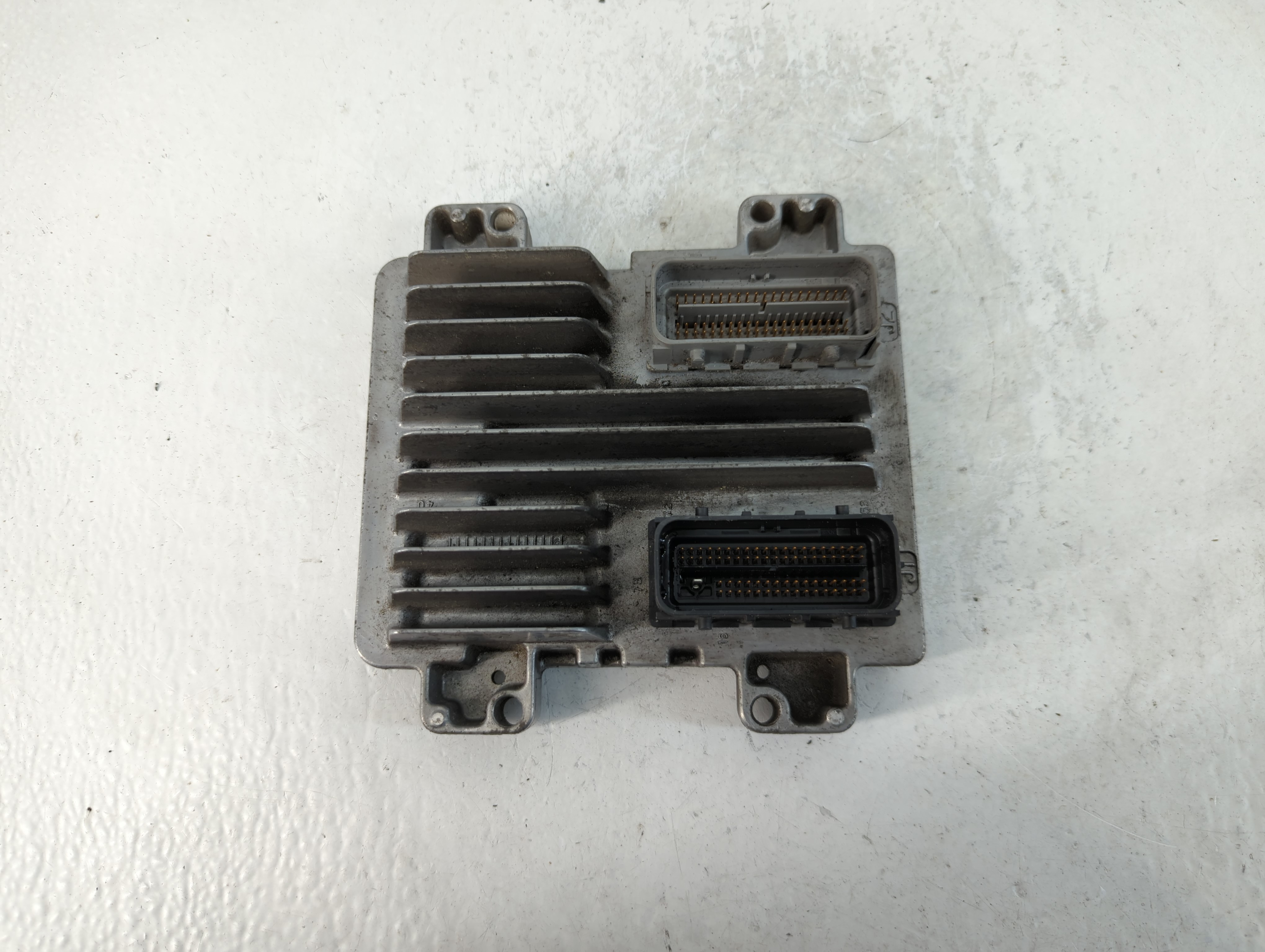 2010 Chevrolet Silverado 1500 Engine Control Computer Ecu Pcm Ecm Pcu Oem 766009 - Oemusedautoparts1.com