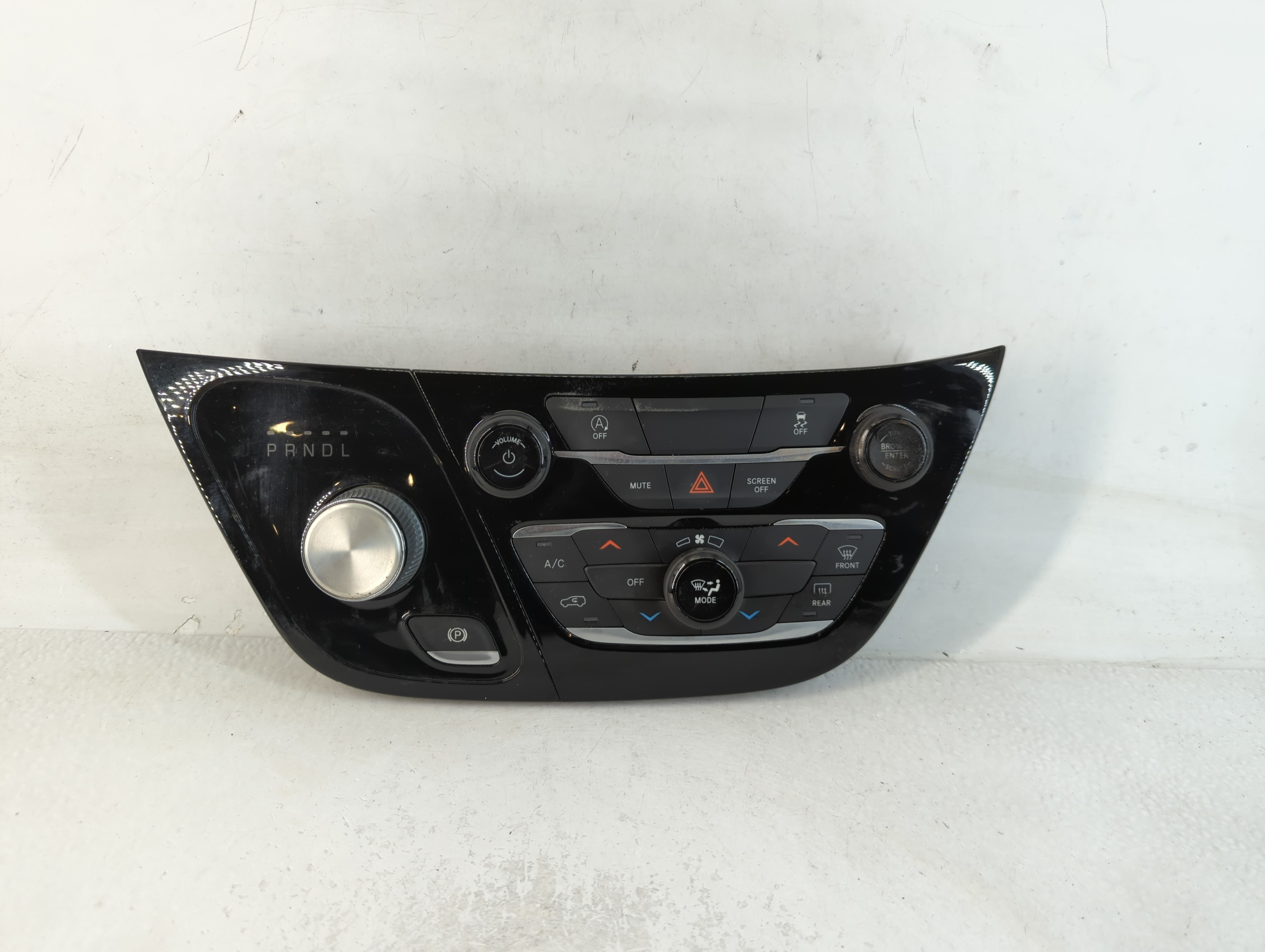 2021-2022 Chrysler Voyager Ac Heater Climate Control P7as371x8aa 766042 - Oemusedautoparts1.com