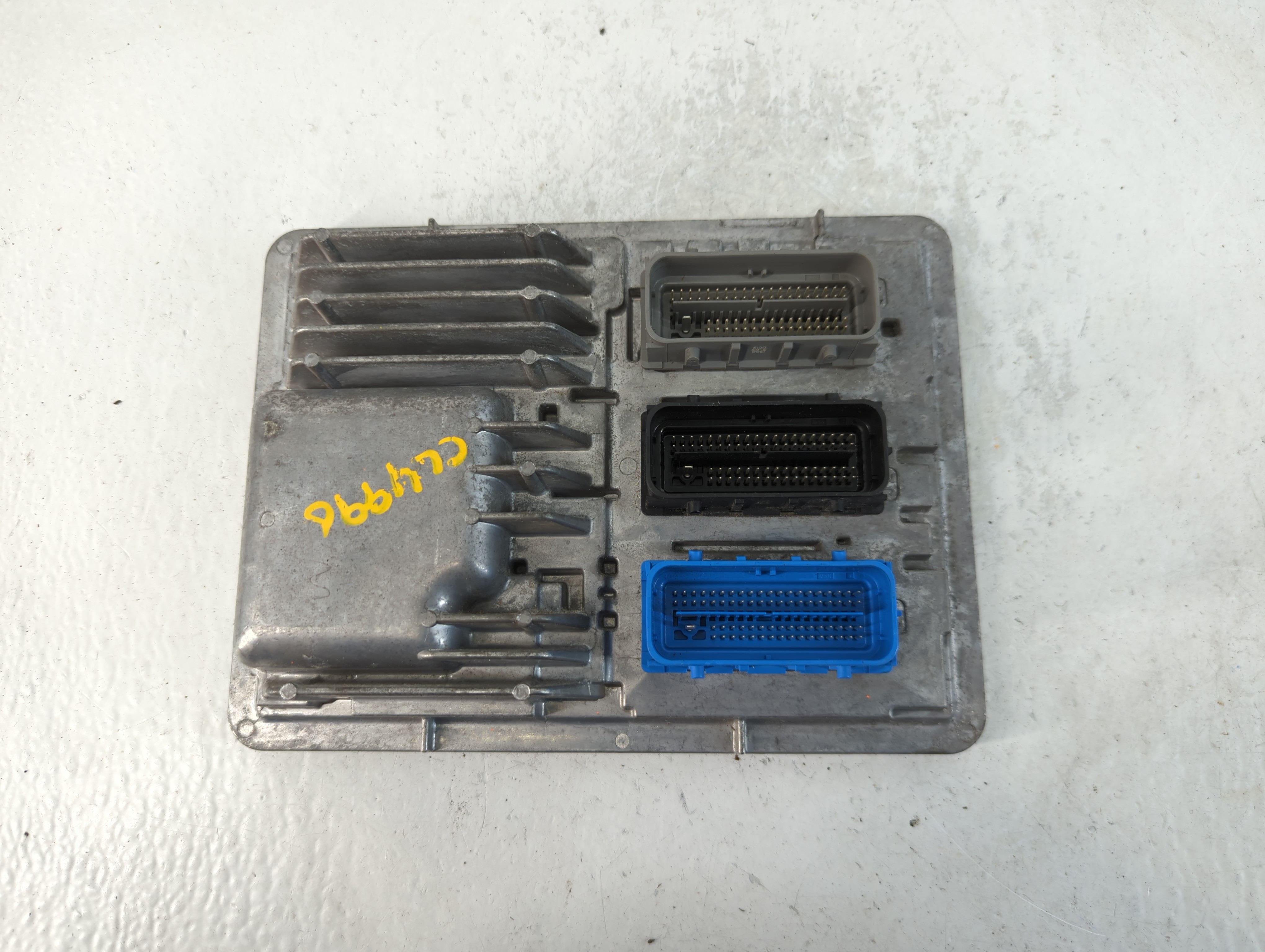Picture of 2018-2020 Chevrolet Equinox Engine Control Computer Ecu Pcm Ecm Pcu Oem 766078