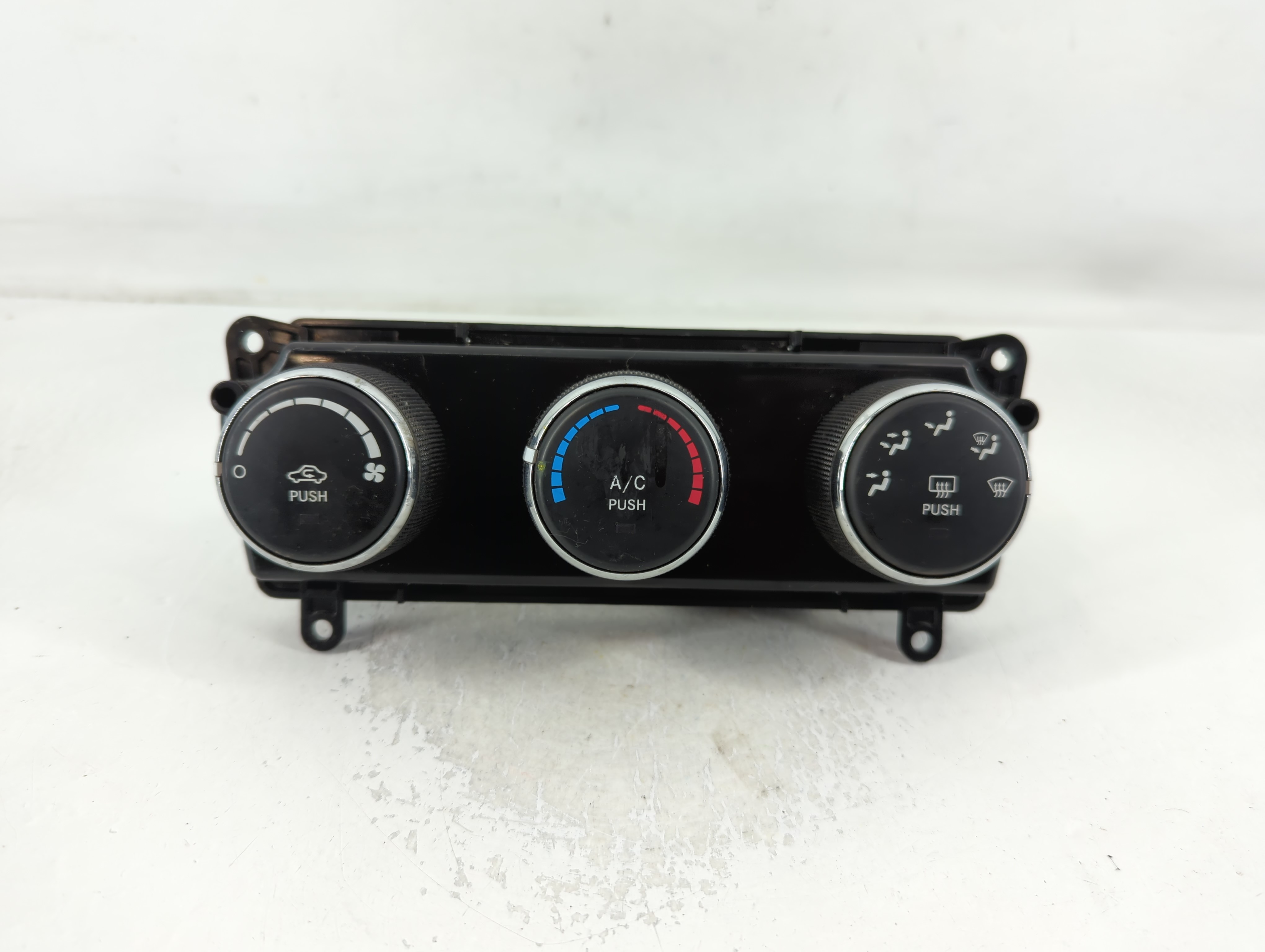 2011-2017 Jeep Patriot Ac Heater Climate Control P55111278af 766268 - Oemusedautoparts1.com