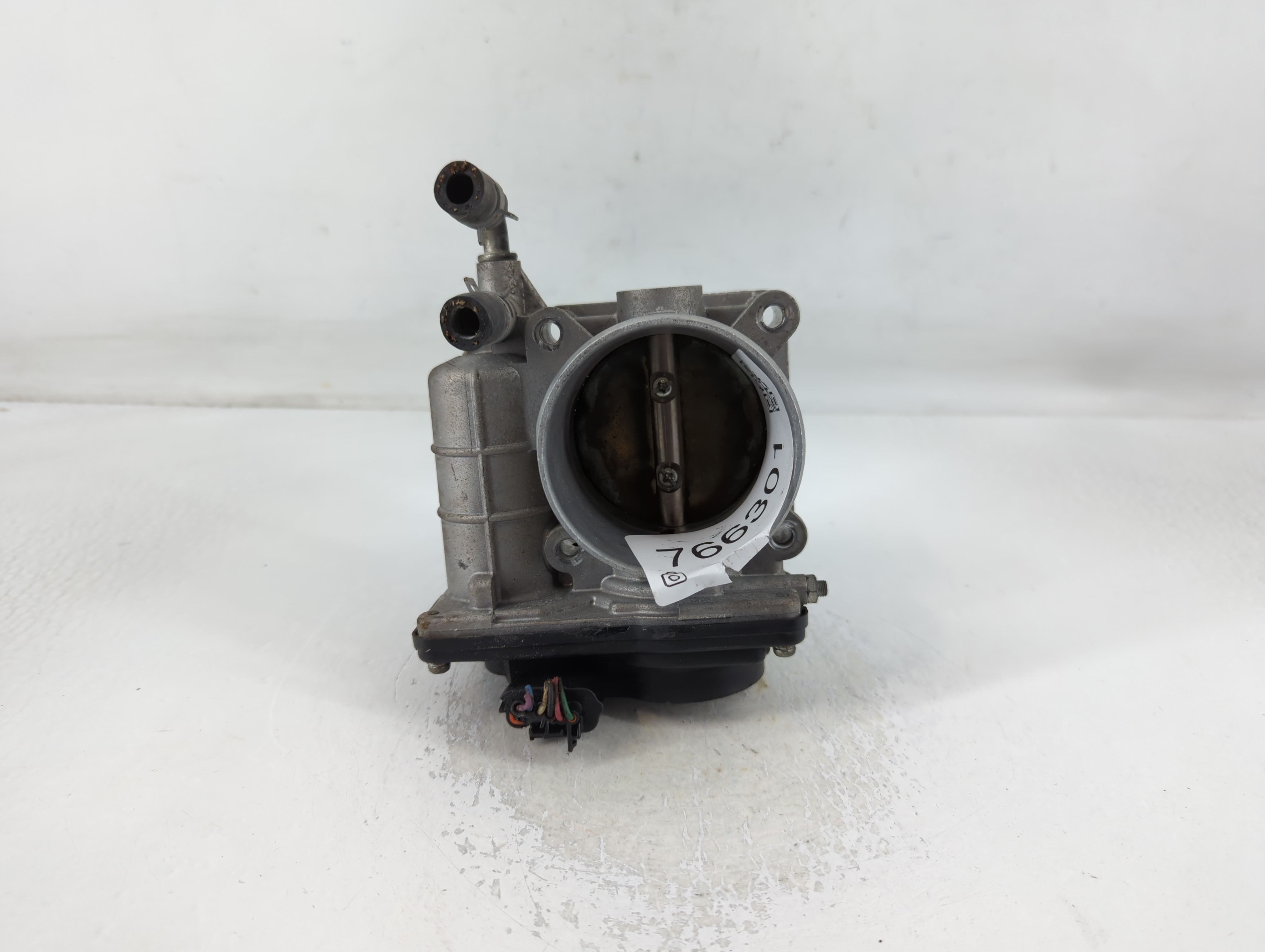 Picture of 2008-2013 Infiniti G37 Throttle Body 766301