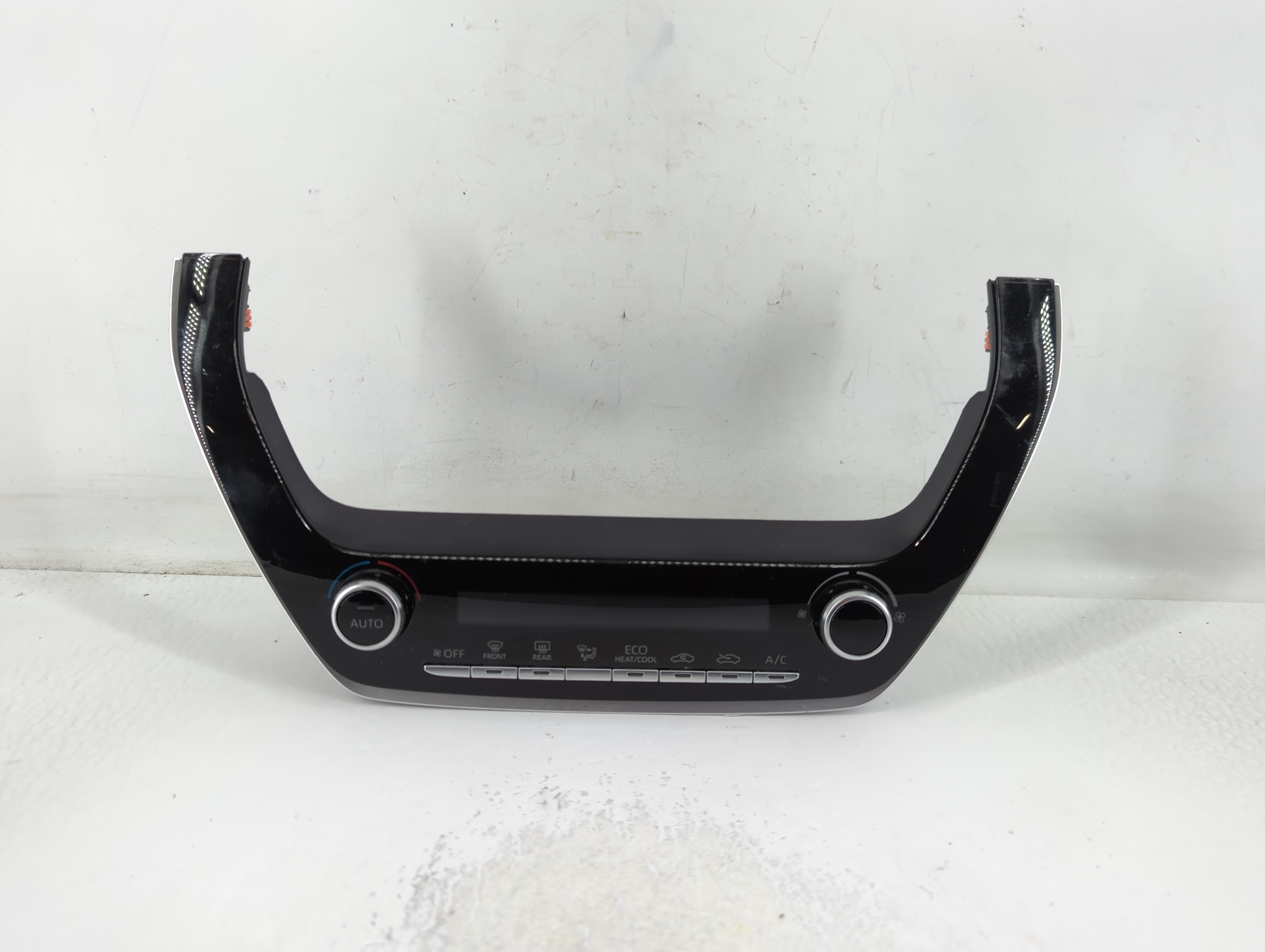 2022 Toyota Corolla Ac Heater Climate Control 55900-02d30|75k533 766393 - Oemusedautoparts1.com