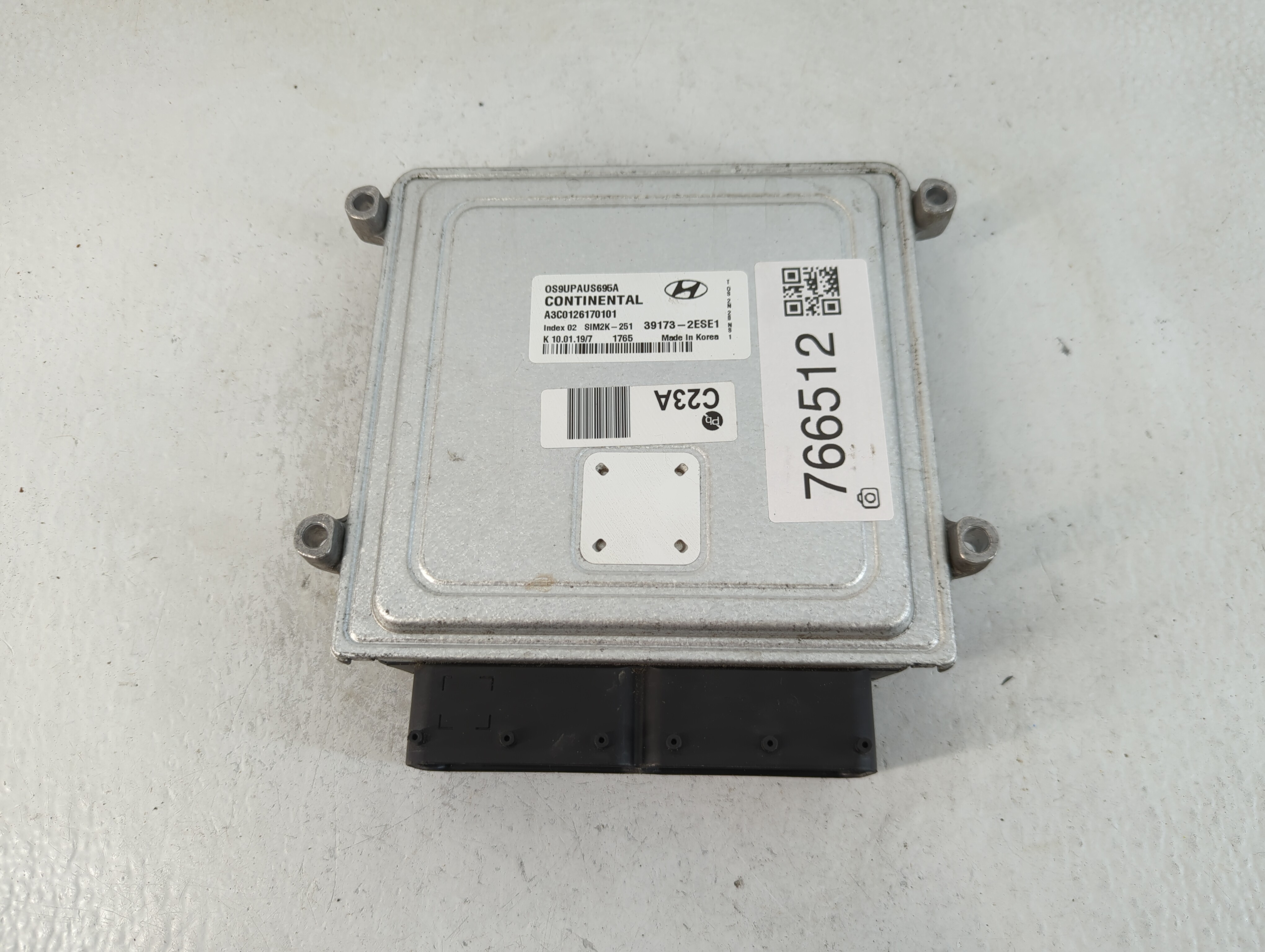 Picture of 2018-2021 Hyundai Kona Engine Control Computer Ecu Pcm Ecm Pcu Oem 766512