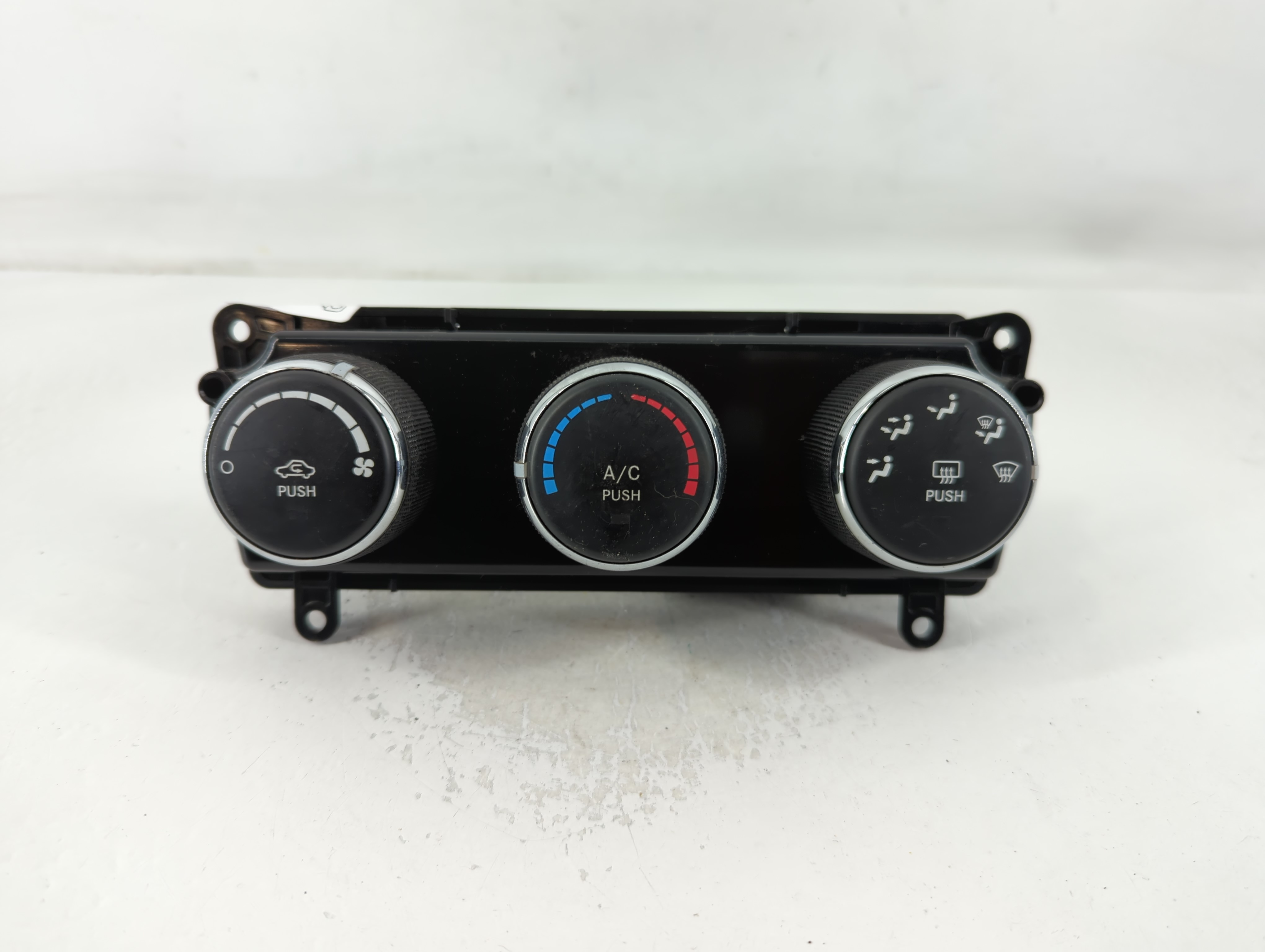 2011-2017 Jeep Patriot Ac Heater Climate Control P55111278ae 766555 - Oemusedautoparts1.com