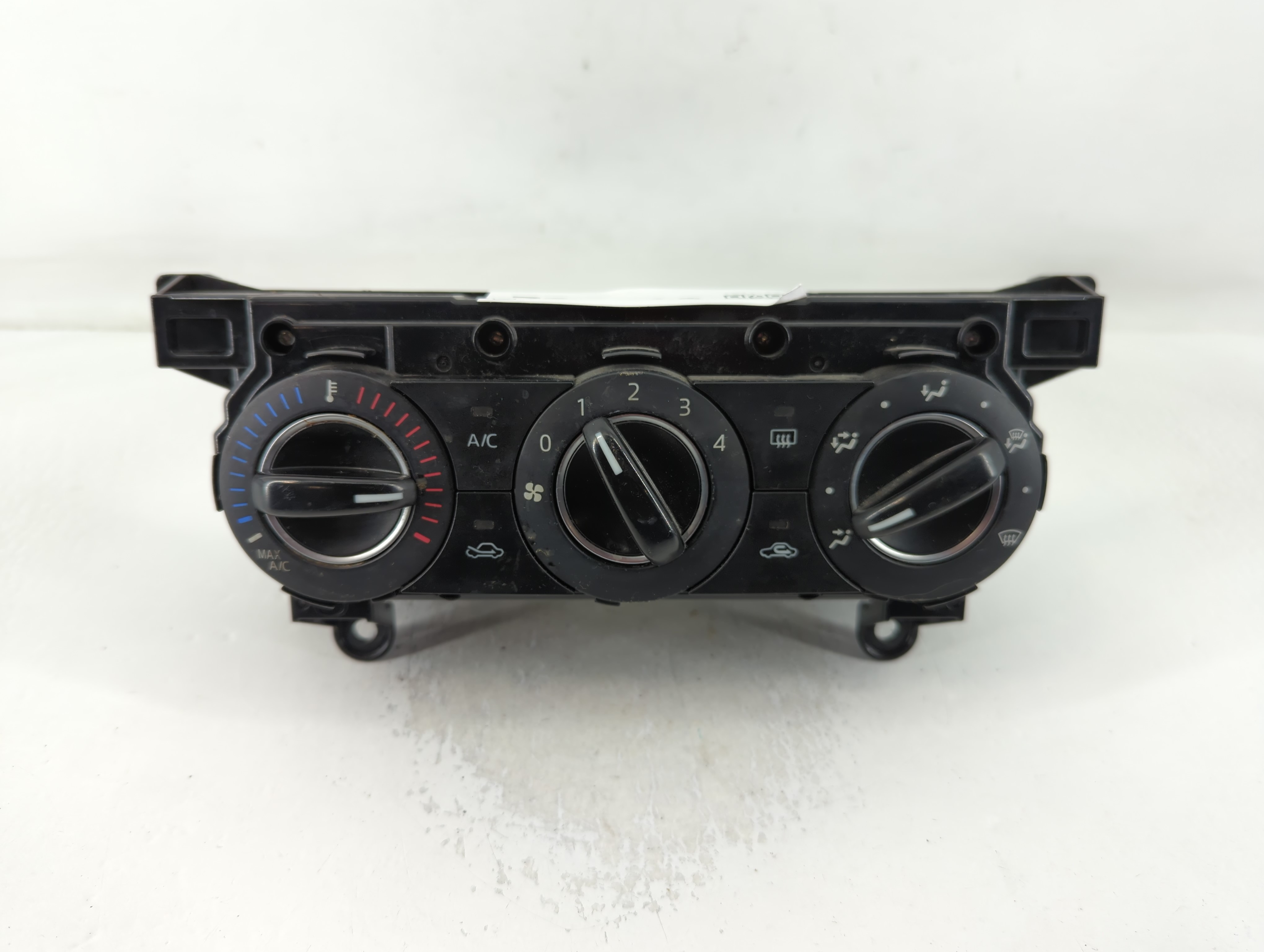 2017-2018 Toyota Yaris Ia Ac Heater Climate Control Db1s 61 190a 766588 - Oemusedautoparts1.com