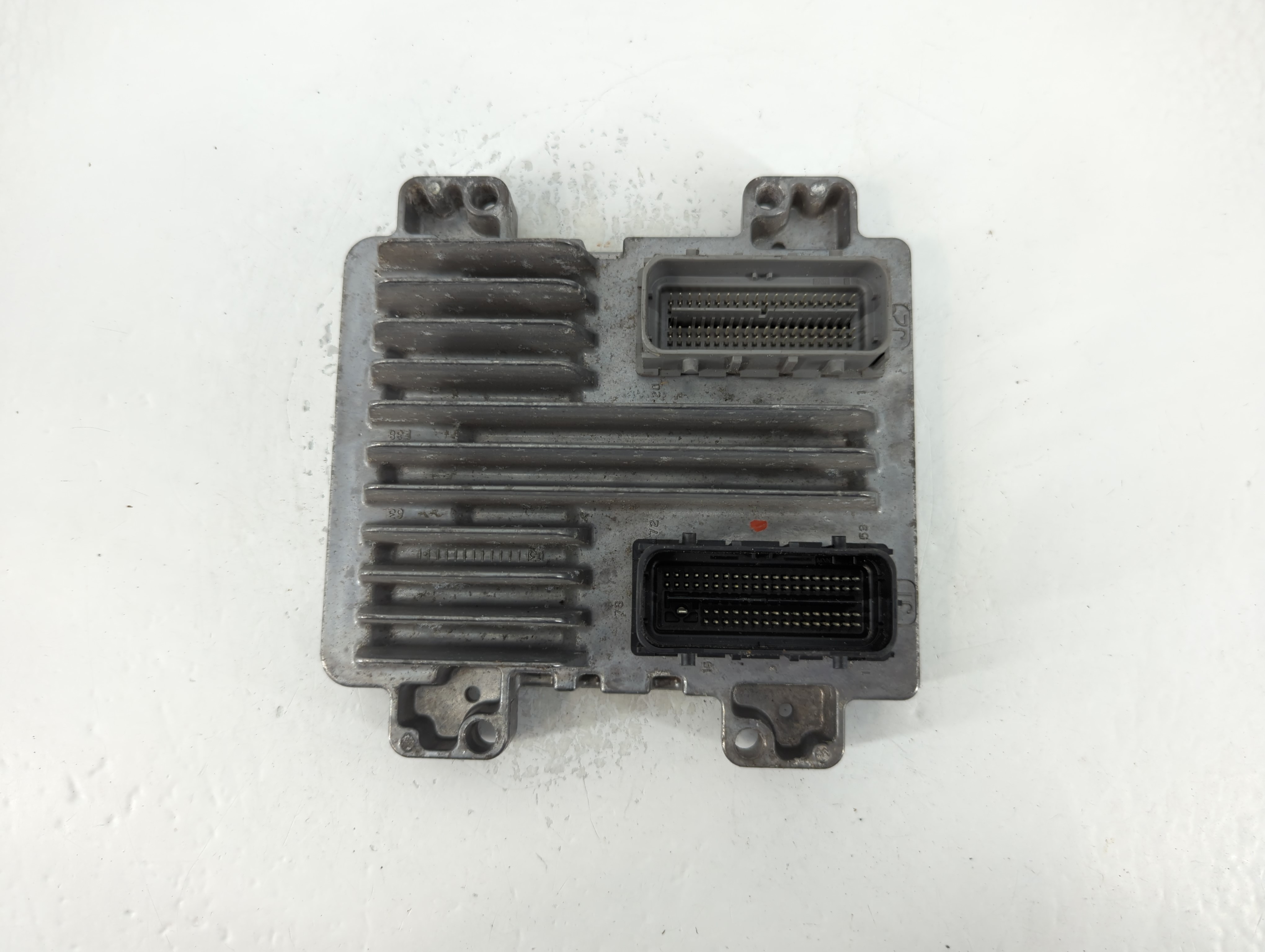 2010-2014 Gmc Yukon Xl 1500 Engine Control Computer Ecu Pcm Ecm Pcu Oem 766610 - Oemusedautoparts1.com