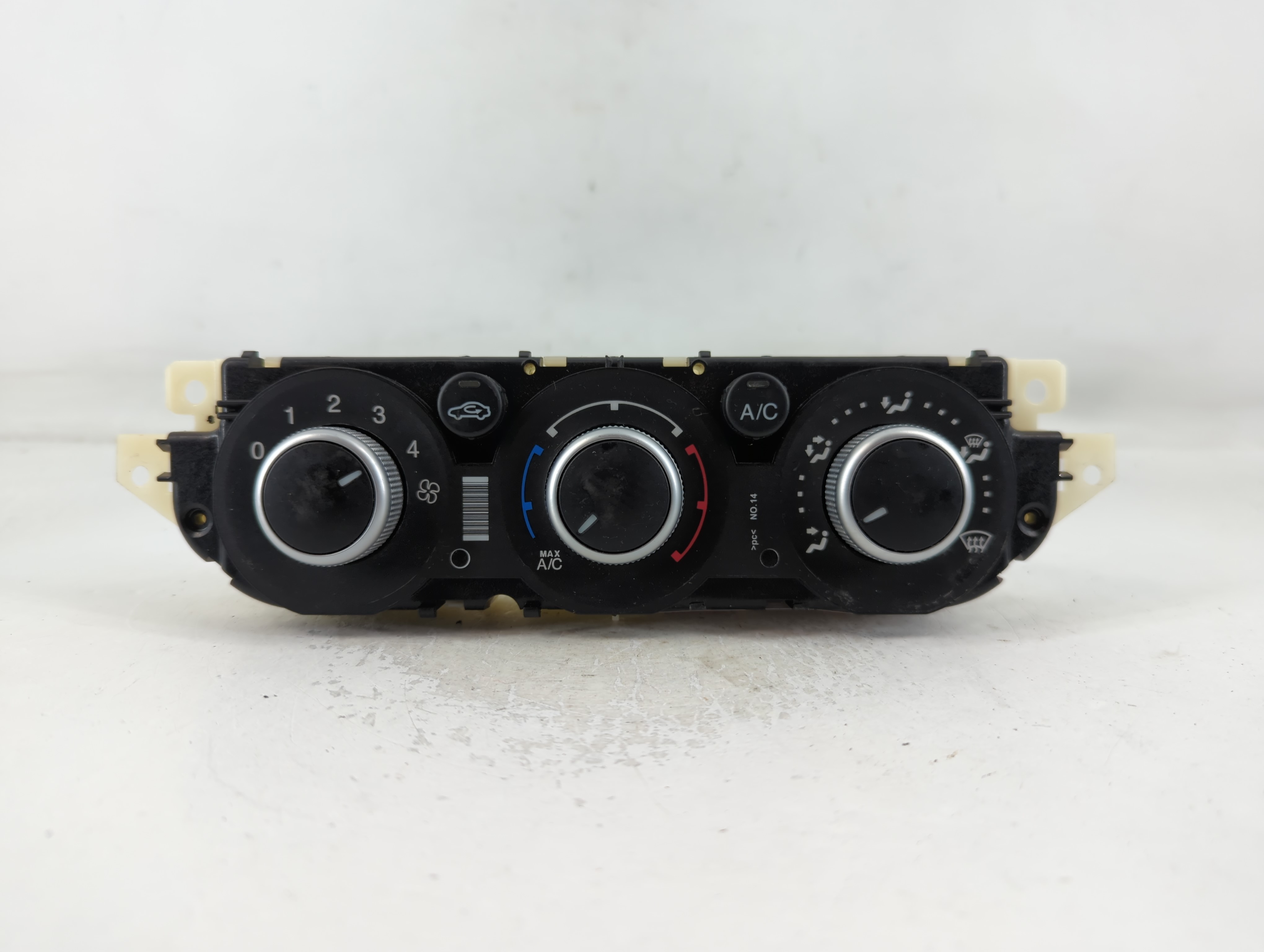 2013-2016 Ford Escape Ac Heater Climate Control Cj5t-19980-dc 766726 - Oemusedautoparts1.com
