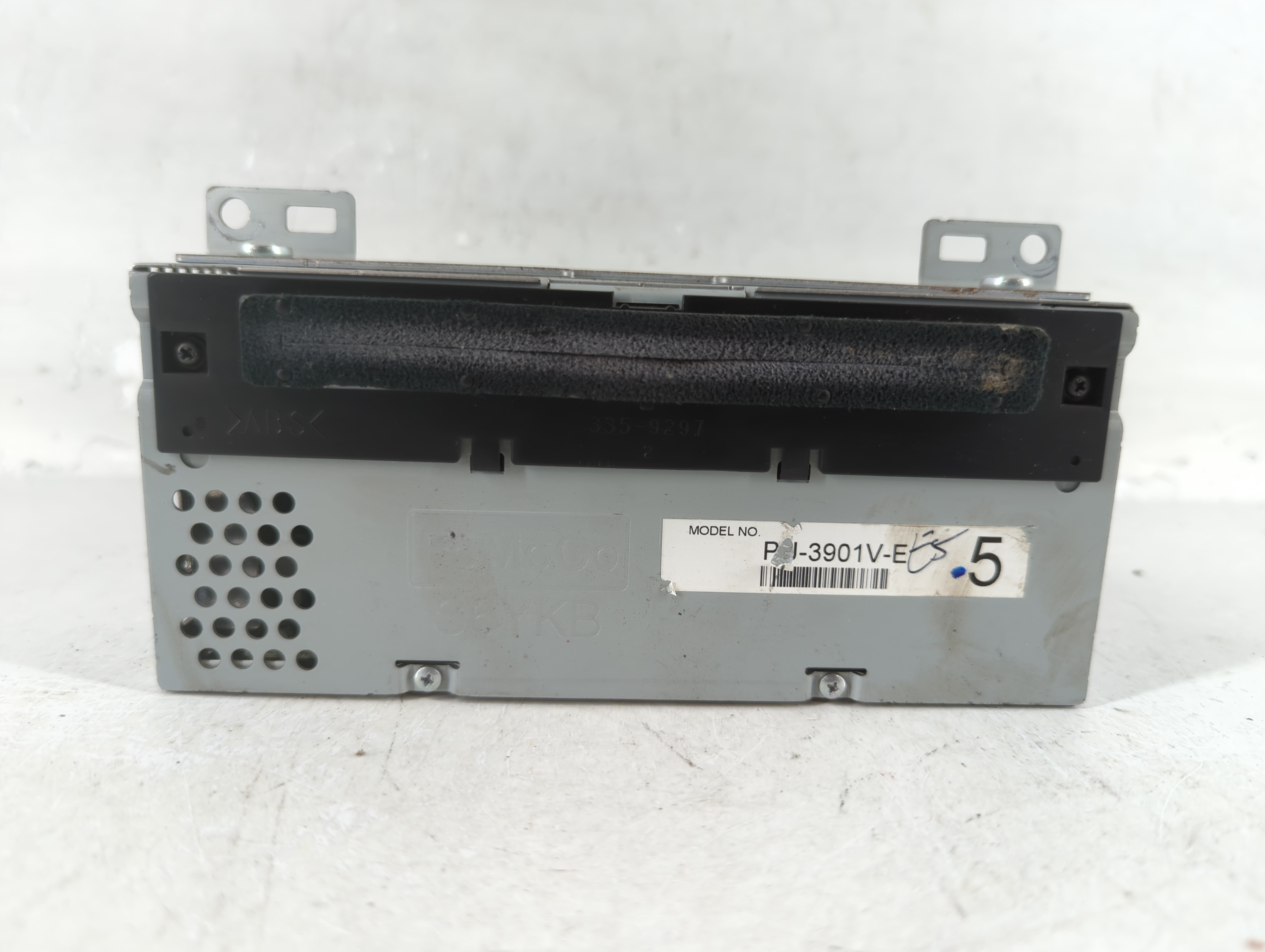 2016-2017 Ford Transit-350 Am Fm Cd Player Radio Receiver 766802 - Oemusedautoparts1.com