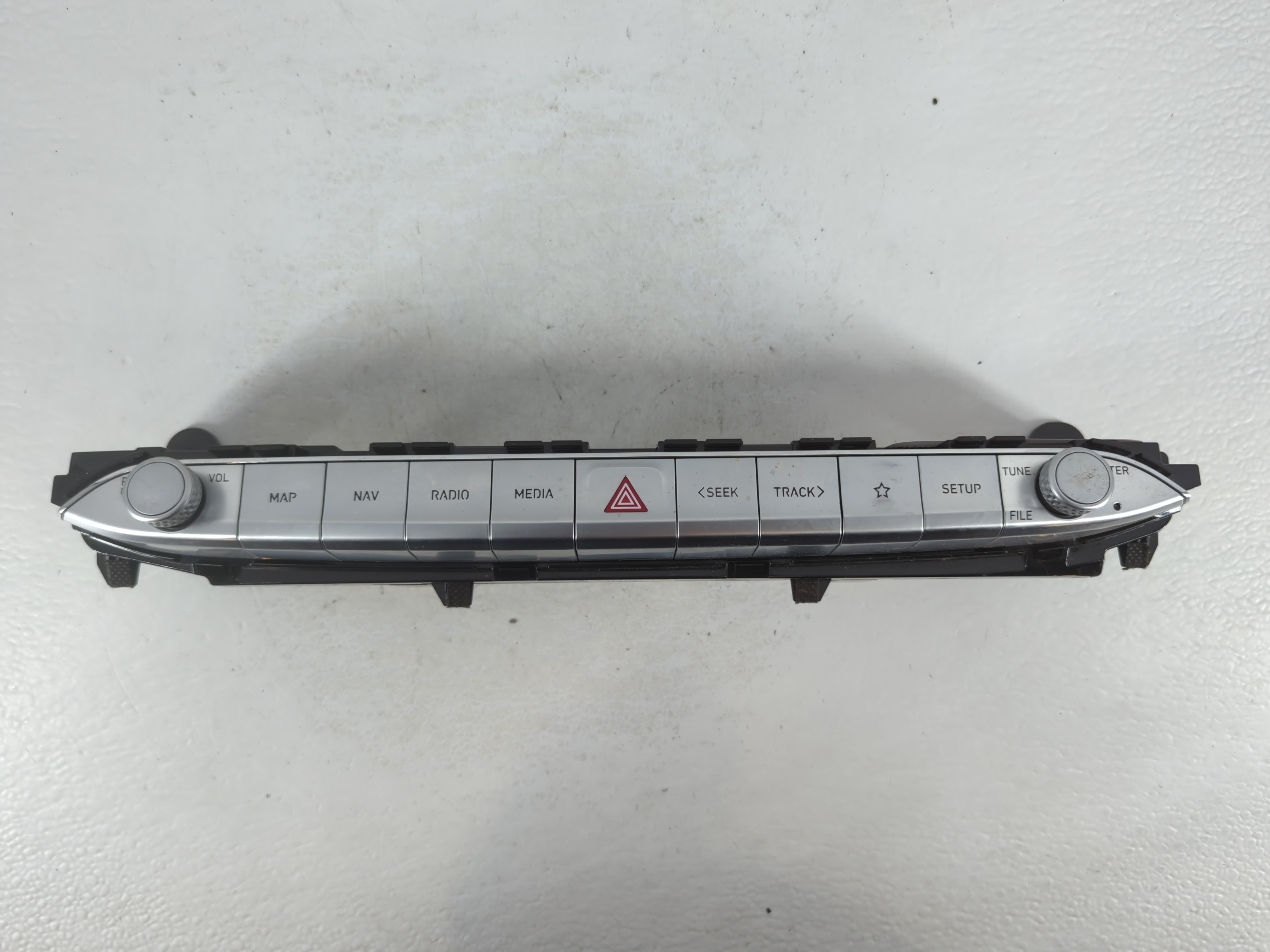 2020-2022 Hyundai Palisade Am Fm Cd Player Radio Receiver 766803 - Oemusedautoparts1.com