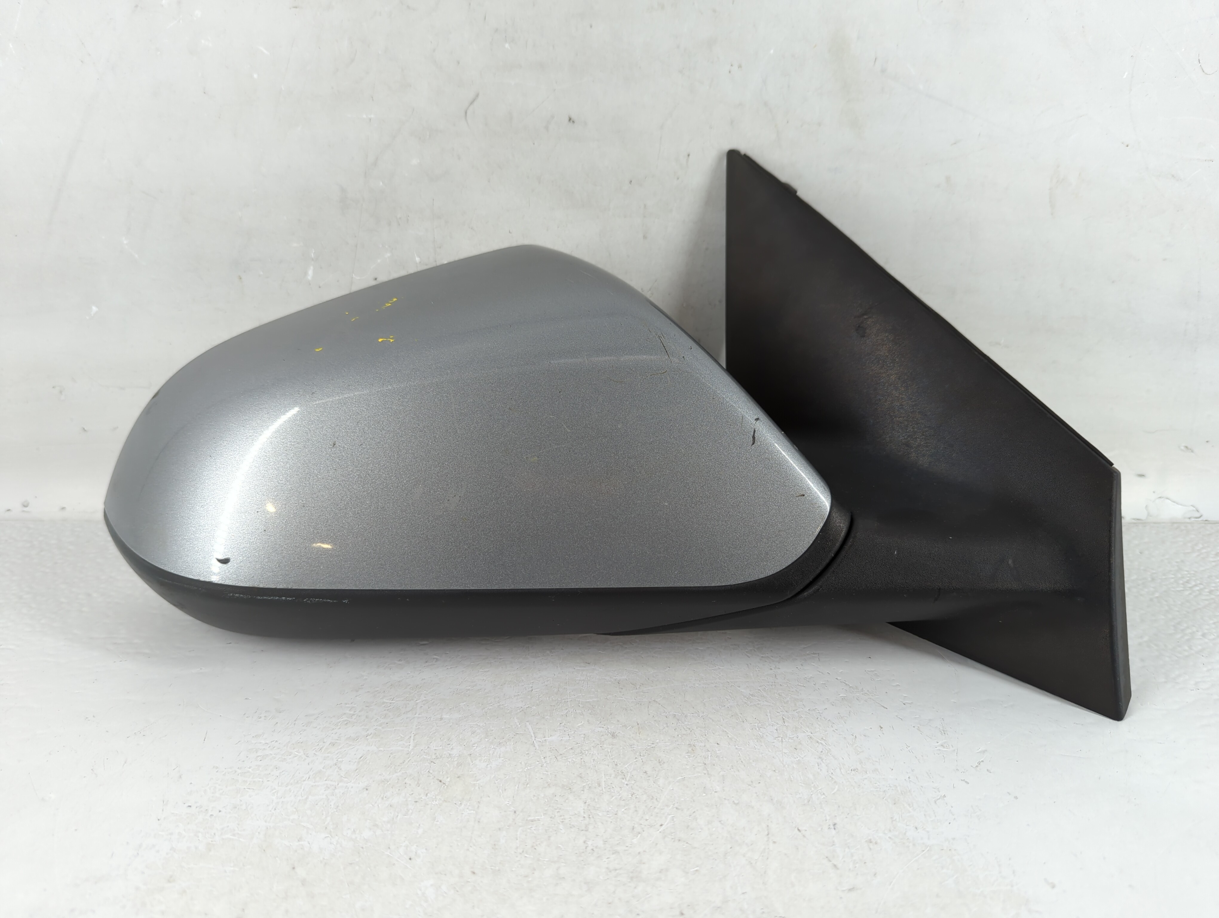 2017 Hyundai Sonata Passenger Right Side View Power Door Mirror Race Red 766986 - Oemusedautoparts1.com