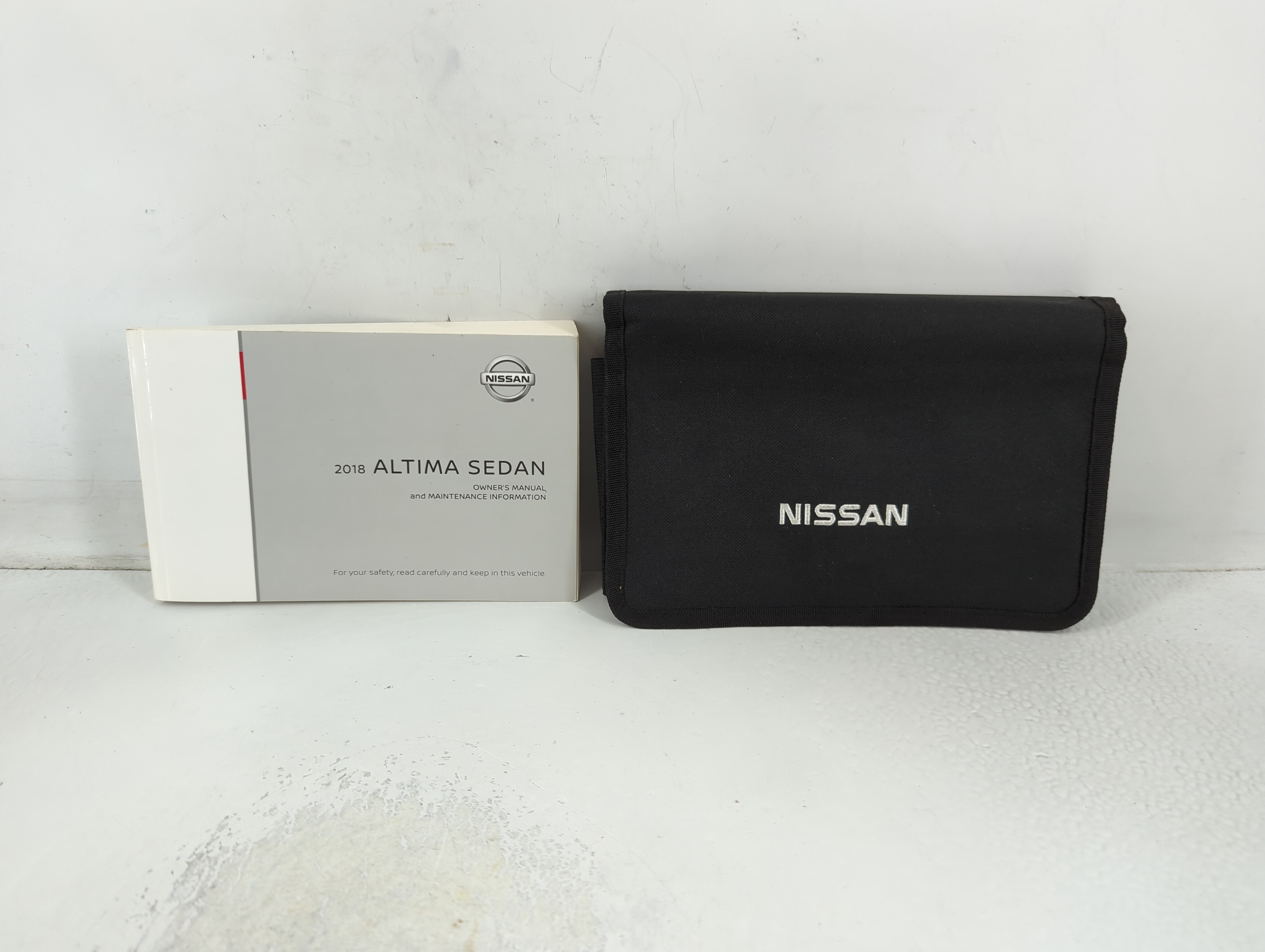 Picture of 2018 Nissan Altima Owners Manual Book Guide 767063
