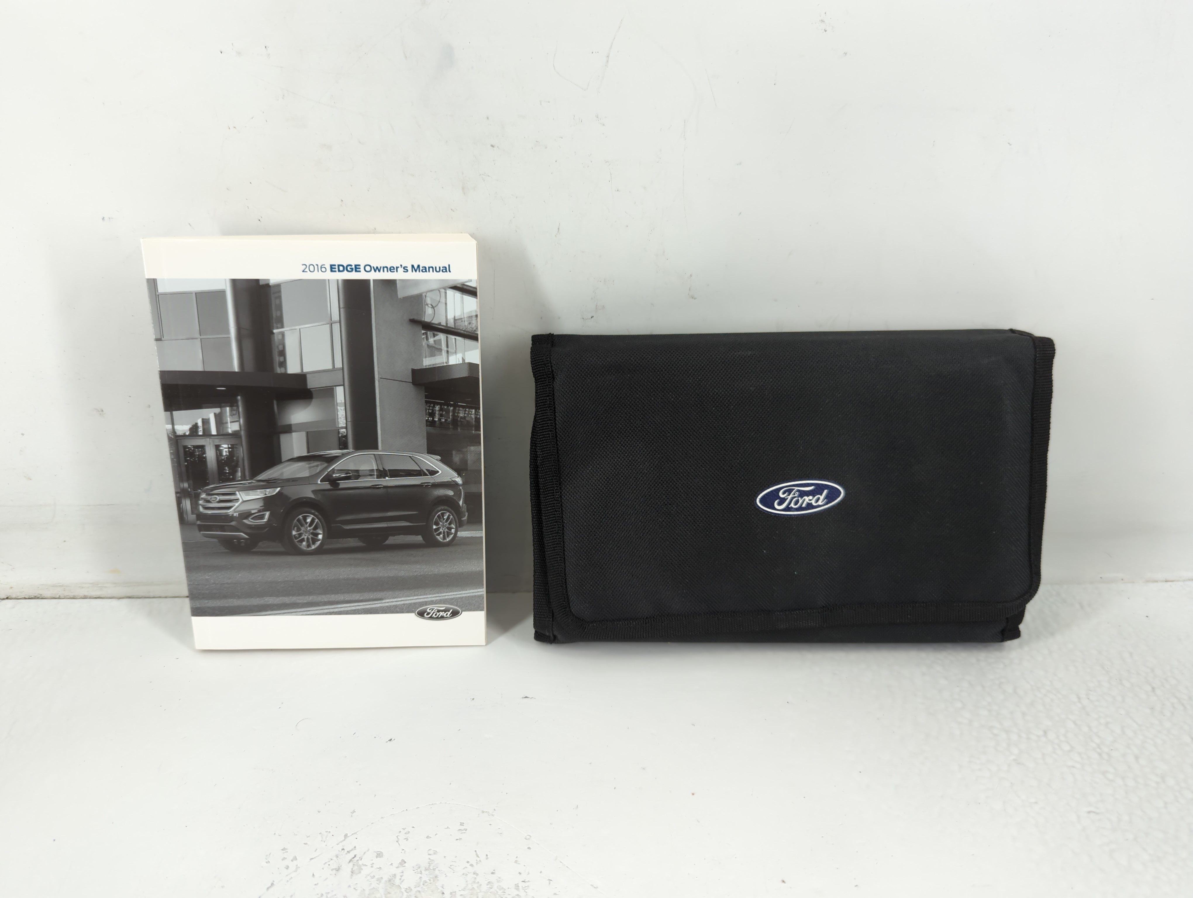 2016 Ford Edge Owners Manual Book Guide 767096 - Oemusedautoparts1.com