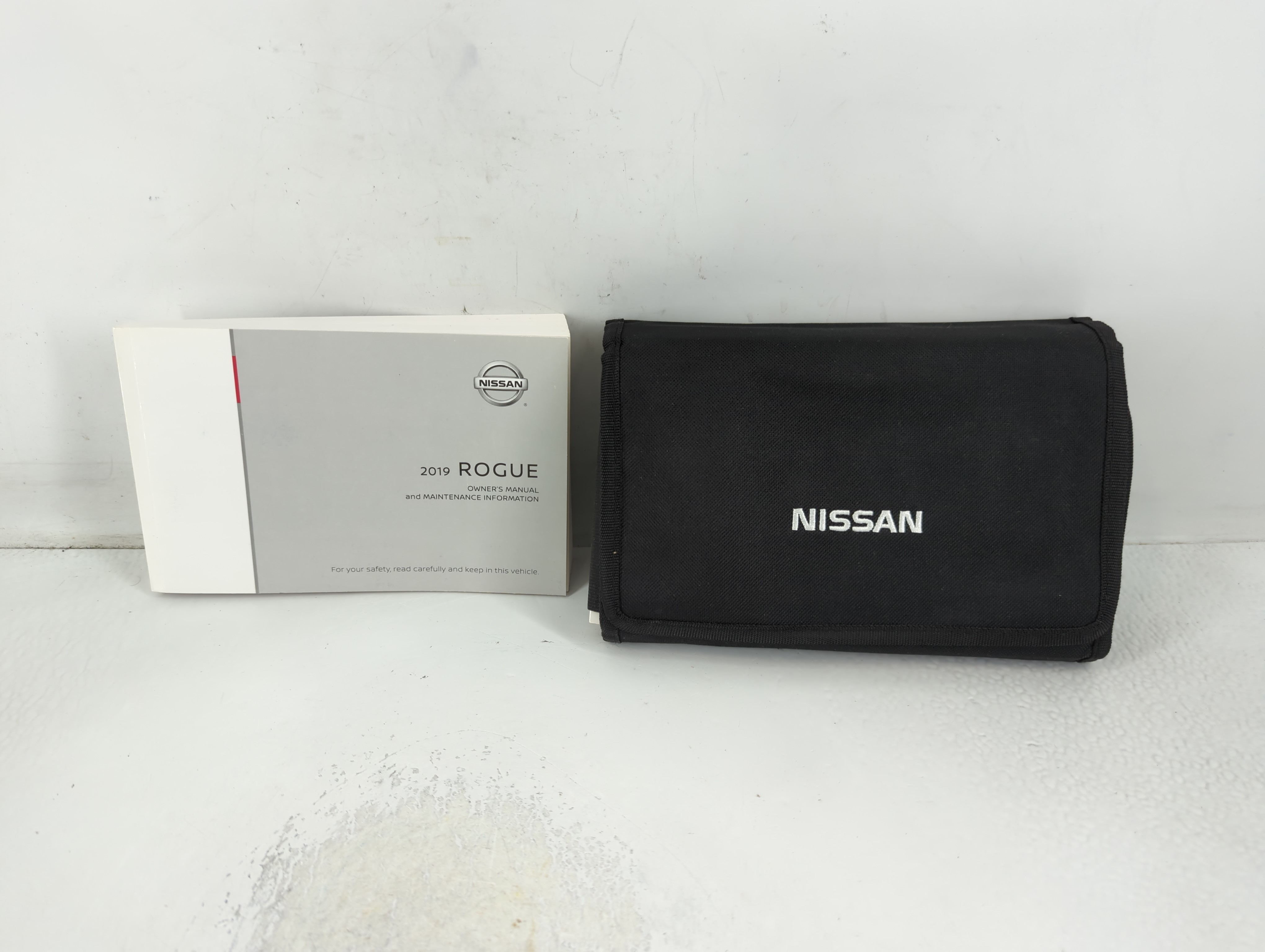 Picture of 2019 Nissan Rogue Owners Manual Book Guide 767102