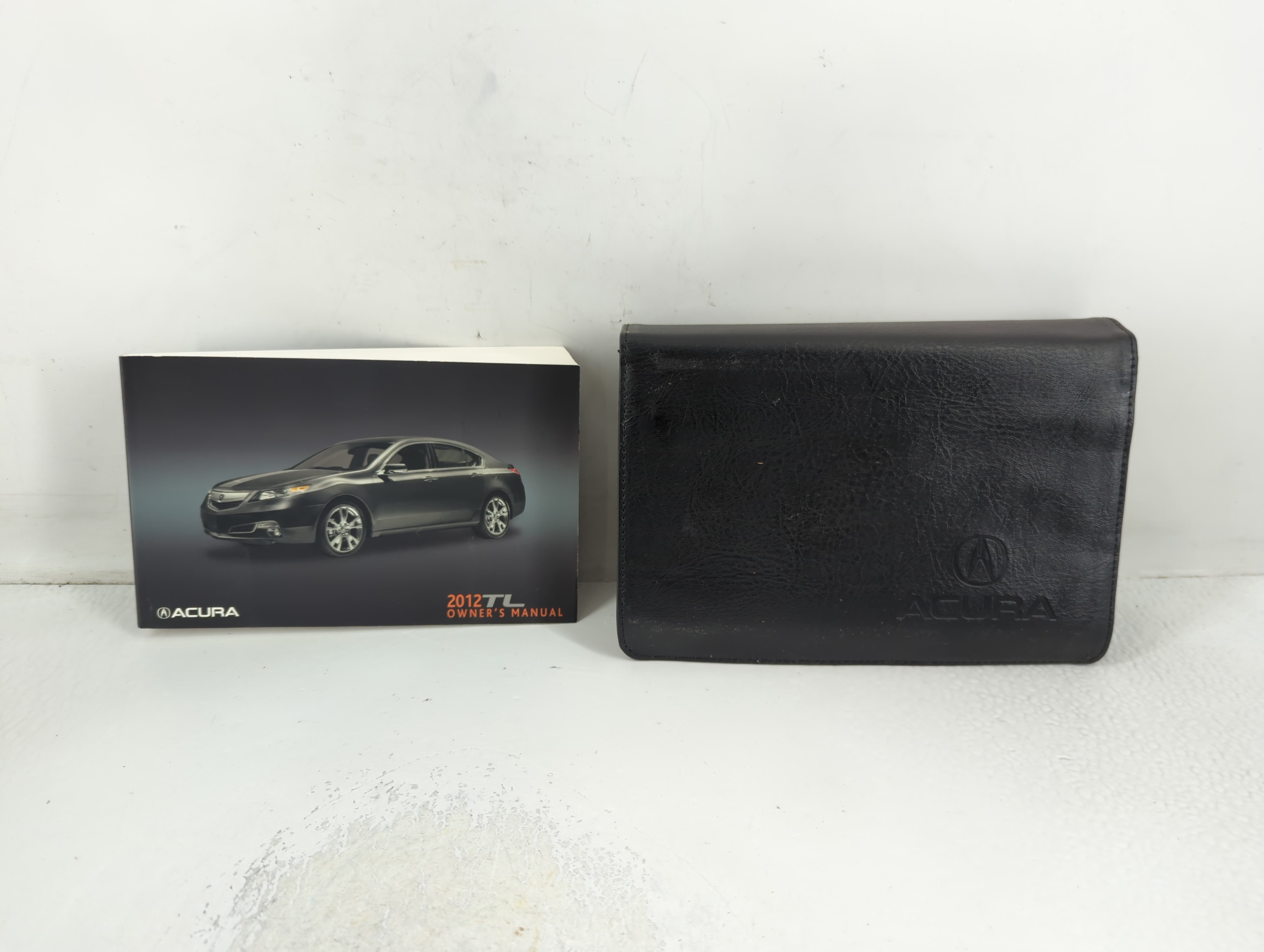Picture of 2012 Acura Tl Owners Manual Book Guide 767106
